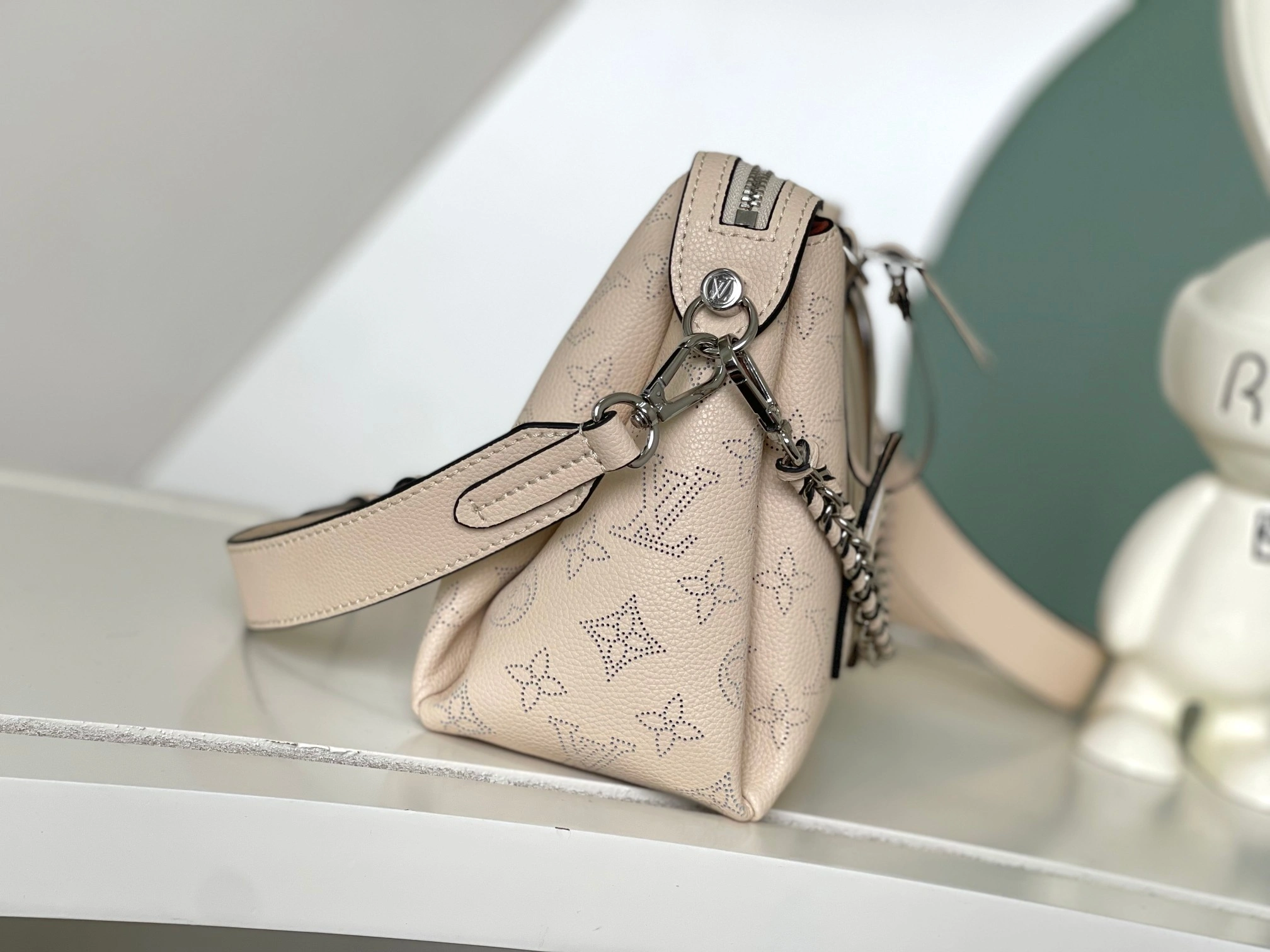 MOMO-- 8V M24114 high quality version Mahina Hand It All cowhide item:E-B225C0527