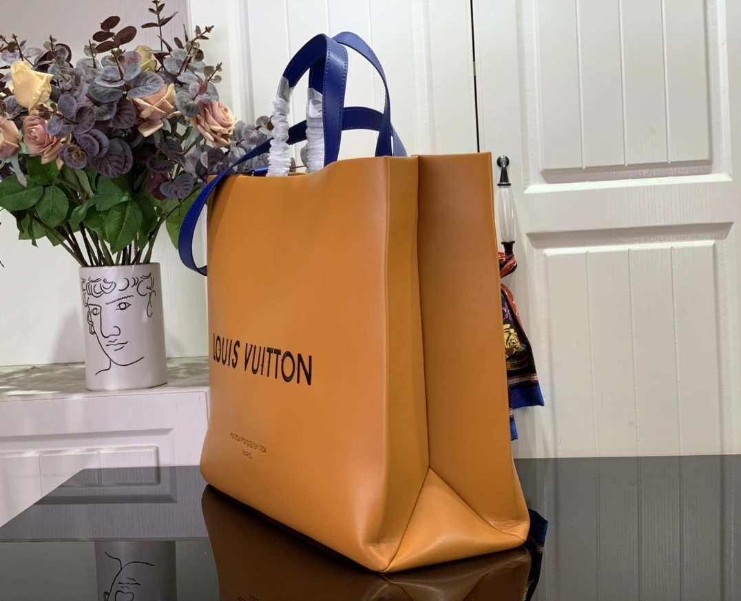 &MOMO-- 8V M24457 Shopper cowhide item:D-B174E2712