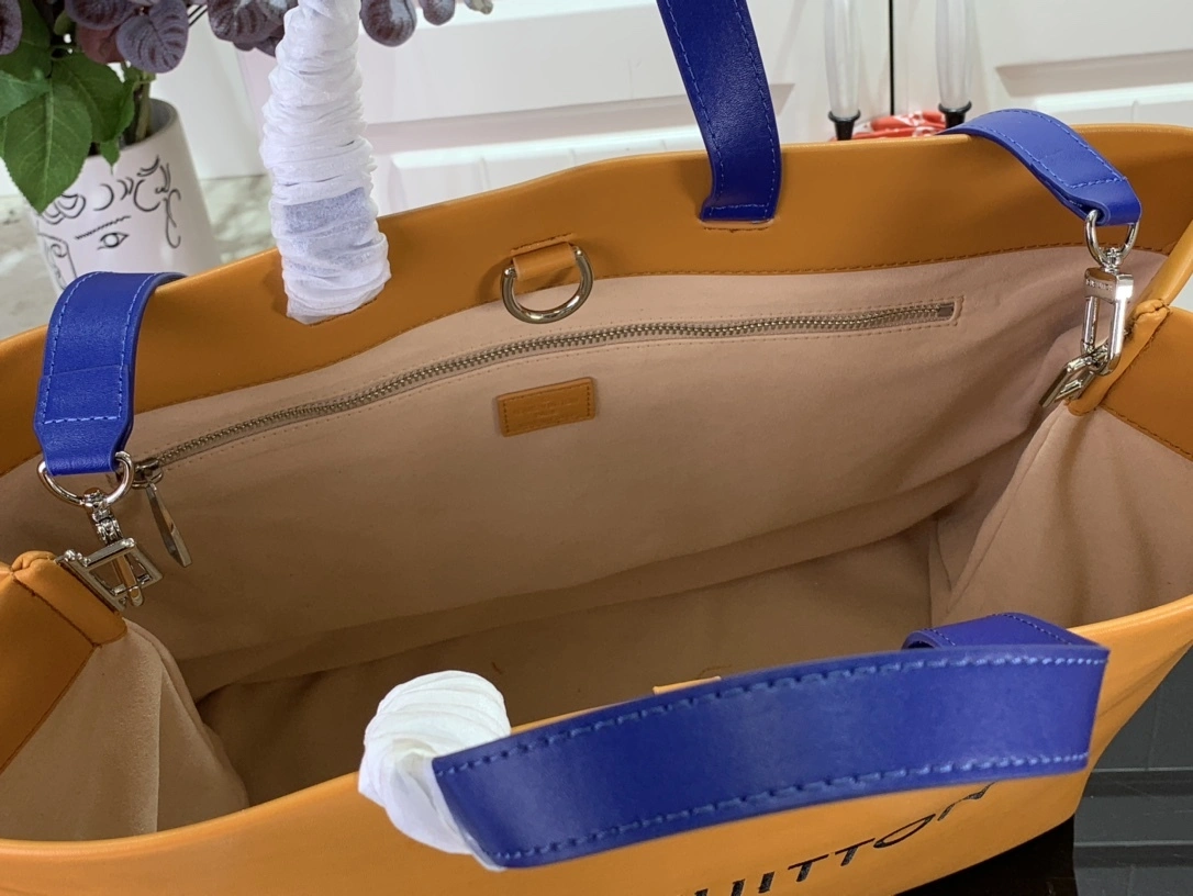 &MOMO-- 8V M24457 Shopper cowhide item:D-B174E2712