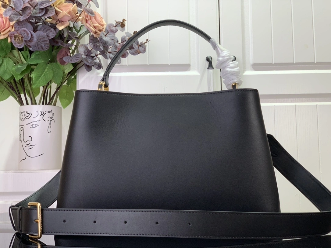 MOMO-- 8V M24607 Capucines Calfskin item:D-B174G2110