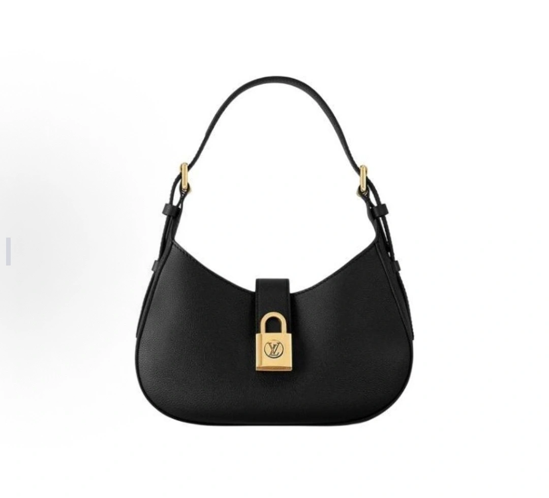 MOMO-- 8V M24611 high quality version Low Key Shoulder cowhide item:E-B063C0580