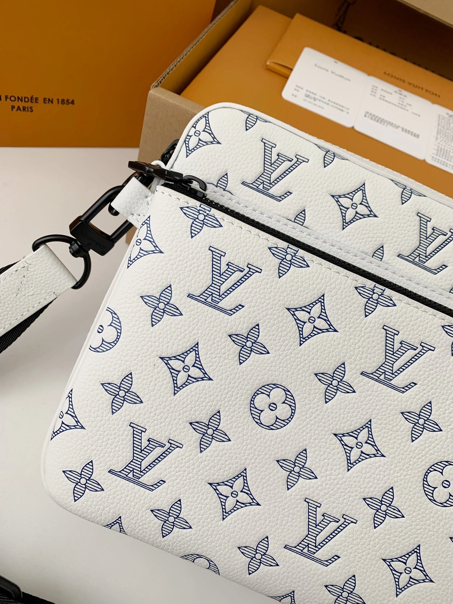 MOMO-- 8V M24754 high quality version TRIO item:F-B000A2139