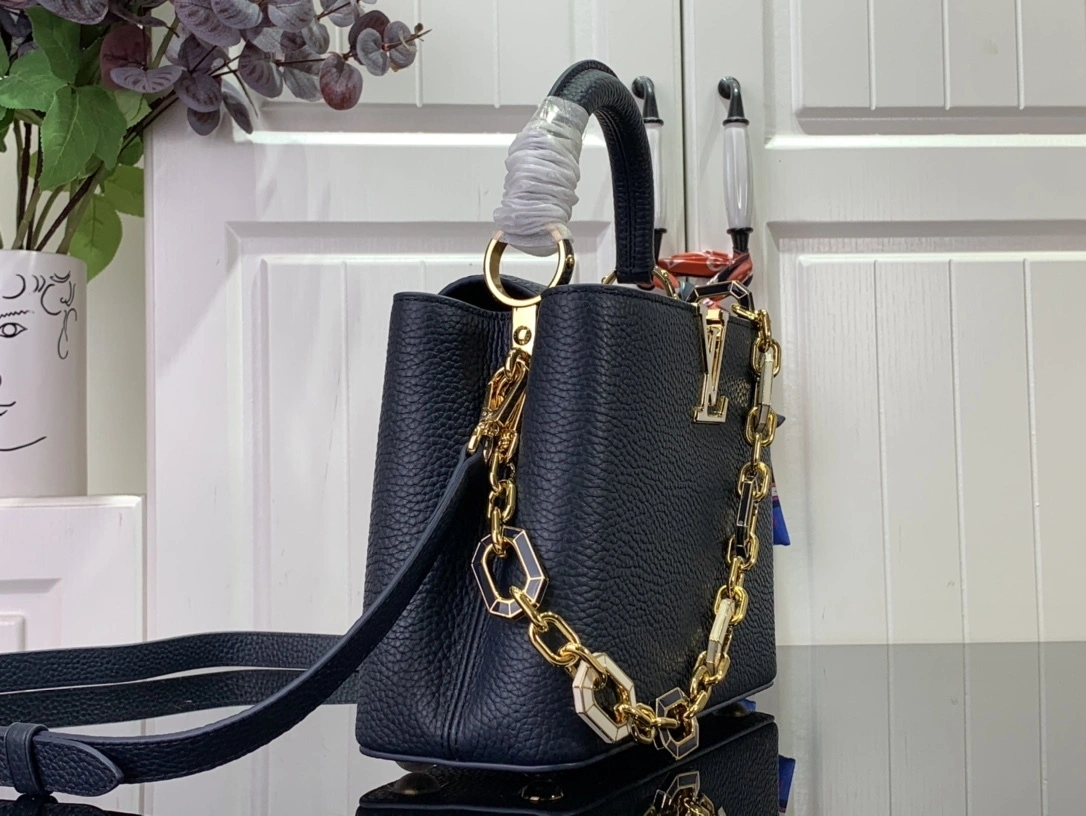 &MOMO-- 8V M25211 Capucines BB cowhide item:D-B174G2129