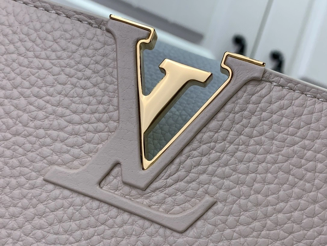 MOMO-- 8V M25339 high quality version Capucines item:E-B063B2340