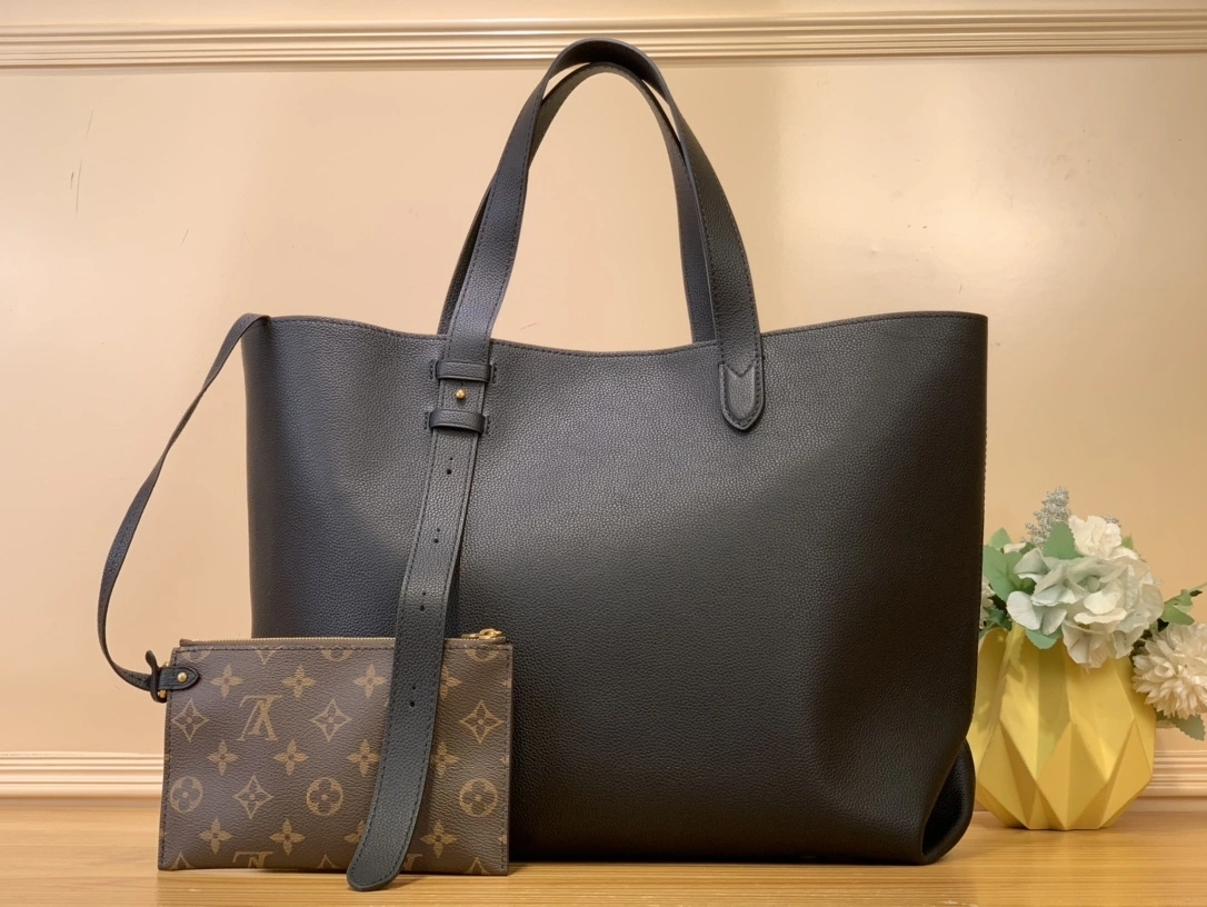 MOMO-- 8V M25341 high quality version Low key cabas cowhide item:E-B808A1235