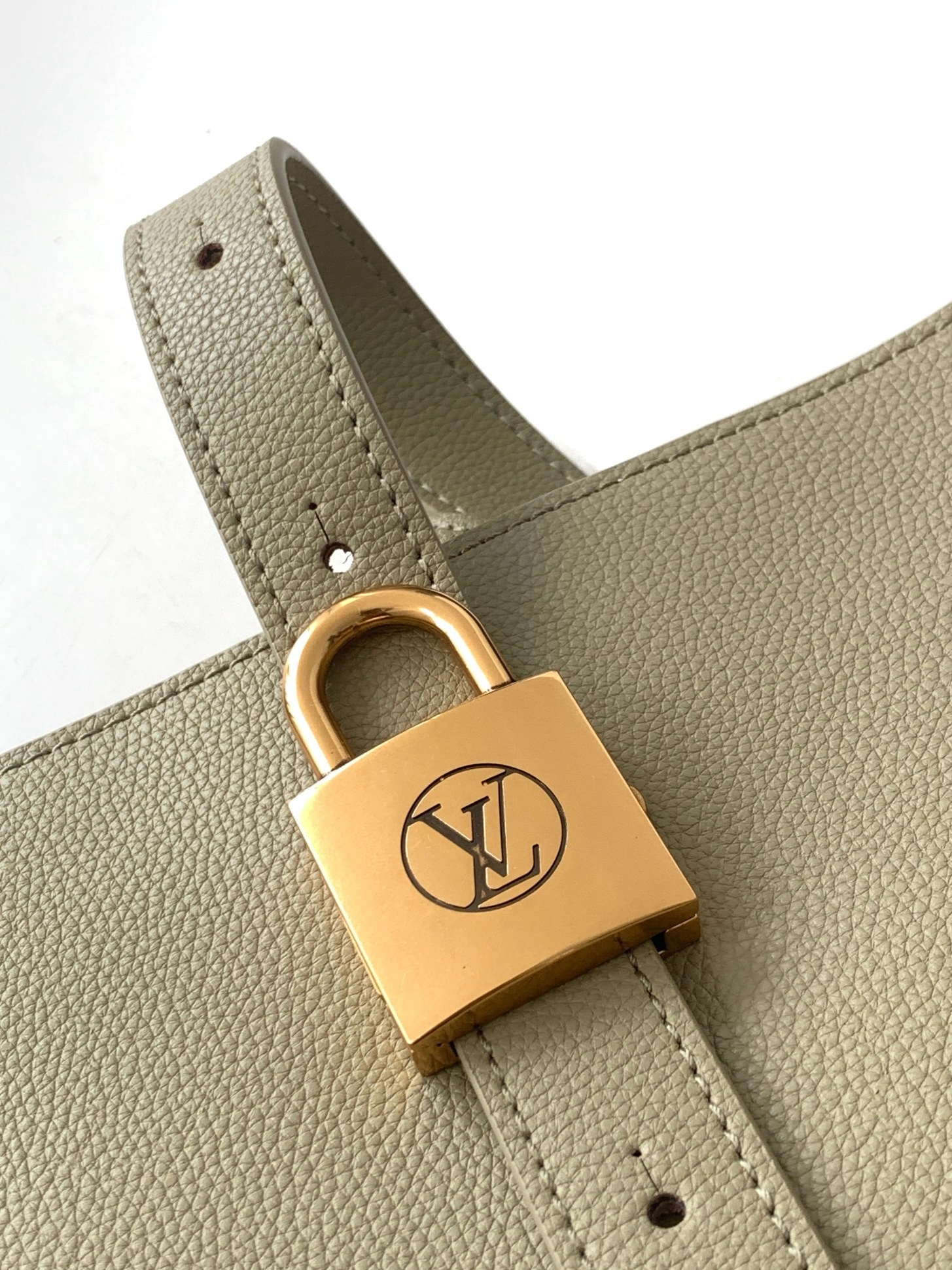 MOMO-- 8V M25343 high quality version Low Key Cabas cowhide item:D-B225J0834