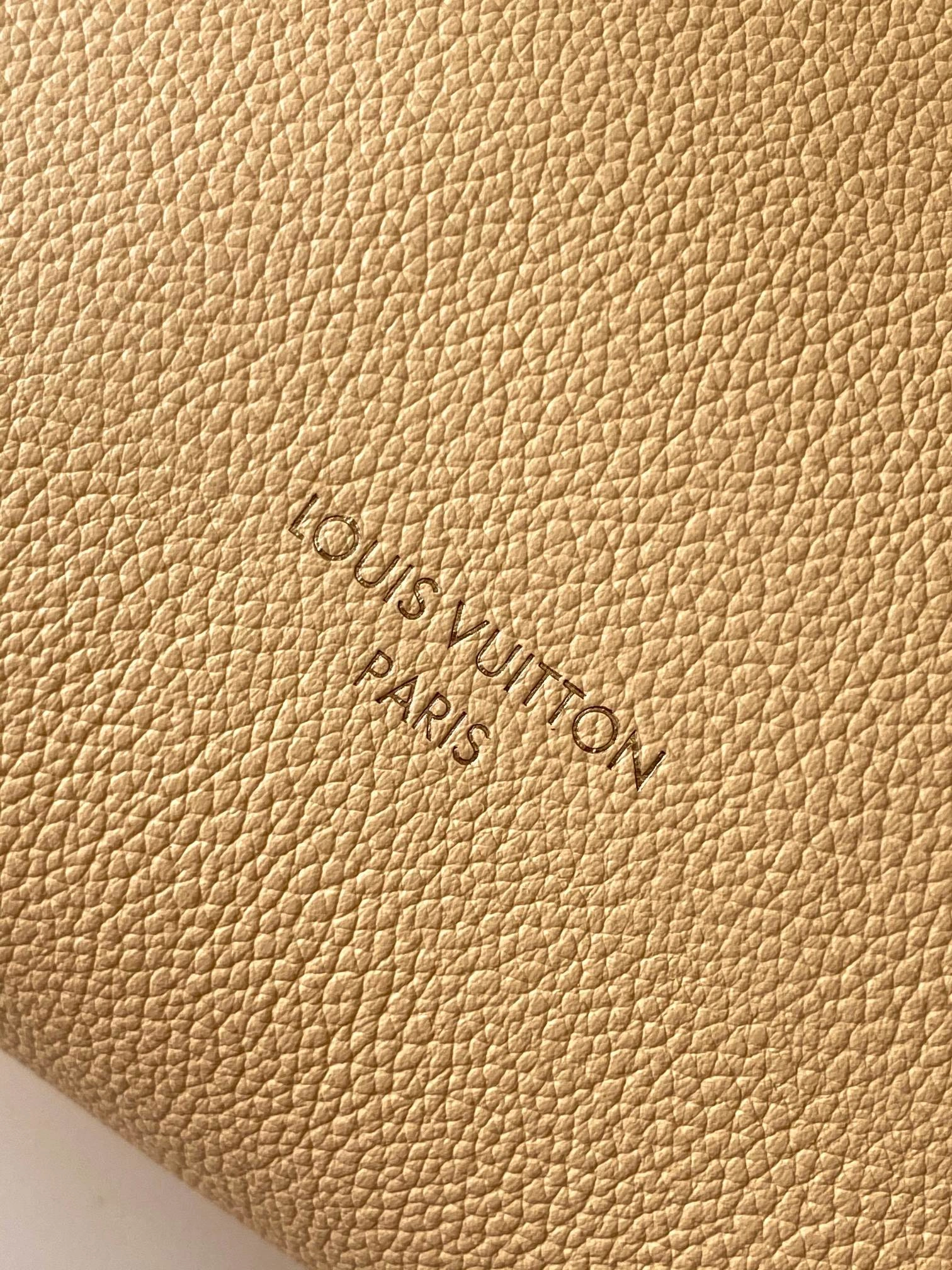 MOMO-- 8V M25353 high quality version item:E-B574C0581