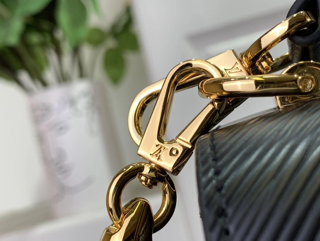 MOMO-- 8V M25360 high quality version Twist item:E-B174C0509