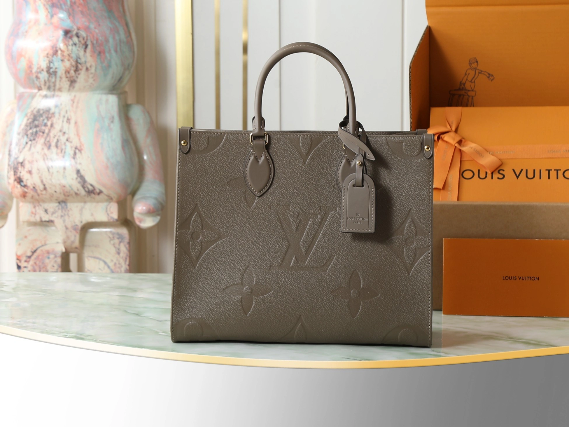MOMO-- 8V M25523 high quality version OnTheGo MM cowhide item:E-B000L1802T