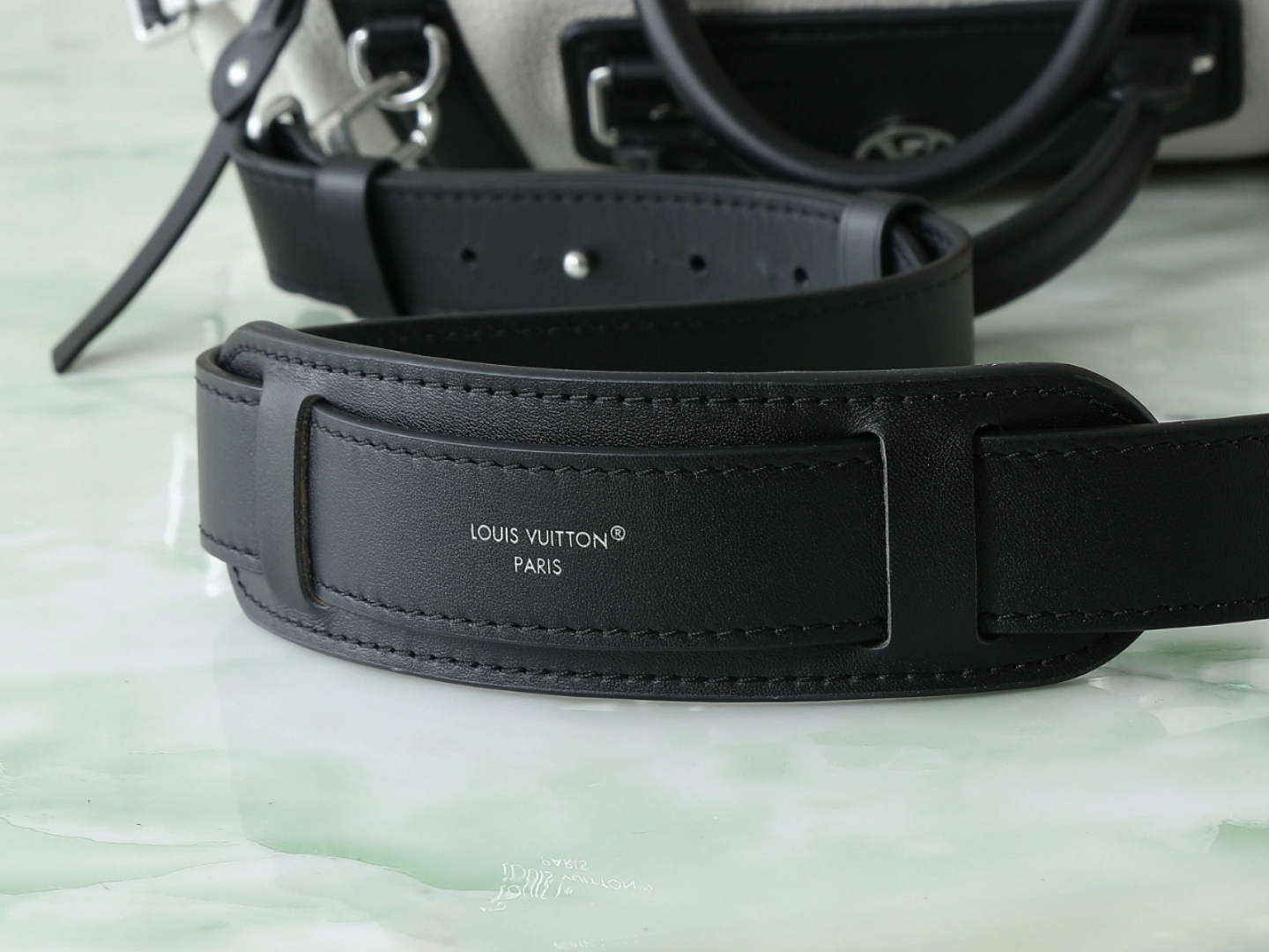 MOMO-- 8V M25561 high quality version Biker cowhide item:E-B000I2126