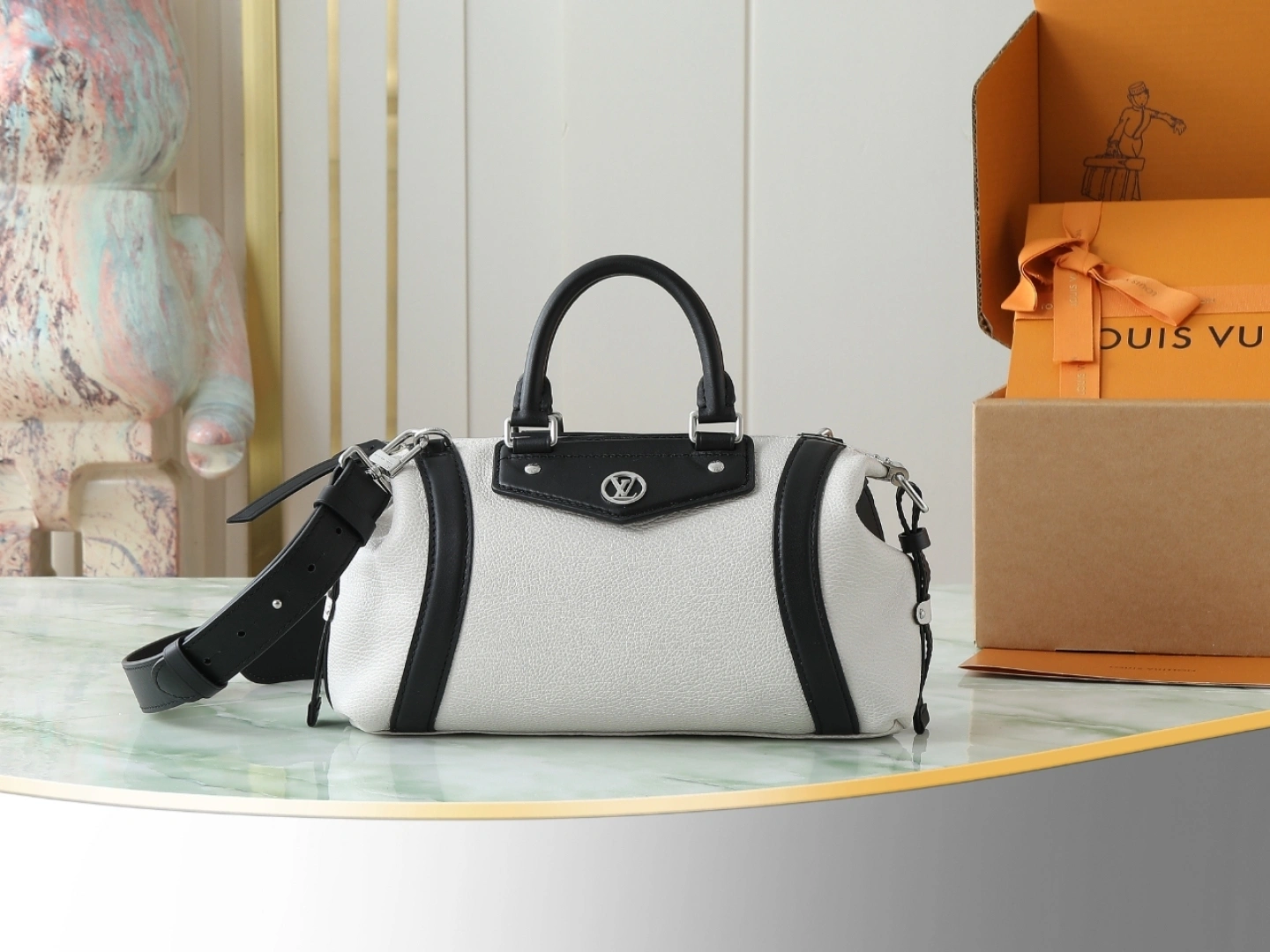 MOMO-- 8V M25561 high quality version Biker cowhide item:E-B000I2126