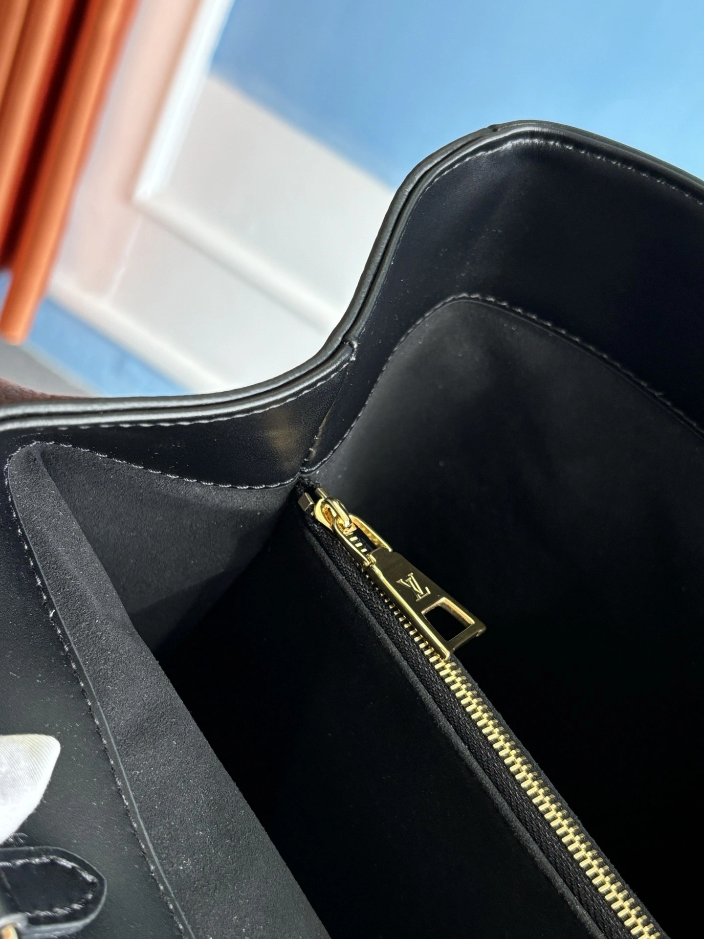 MOMO-- 8V M25575 high quality version item:E-B808L1725T