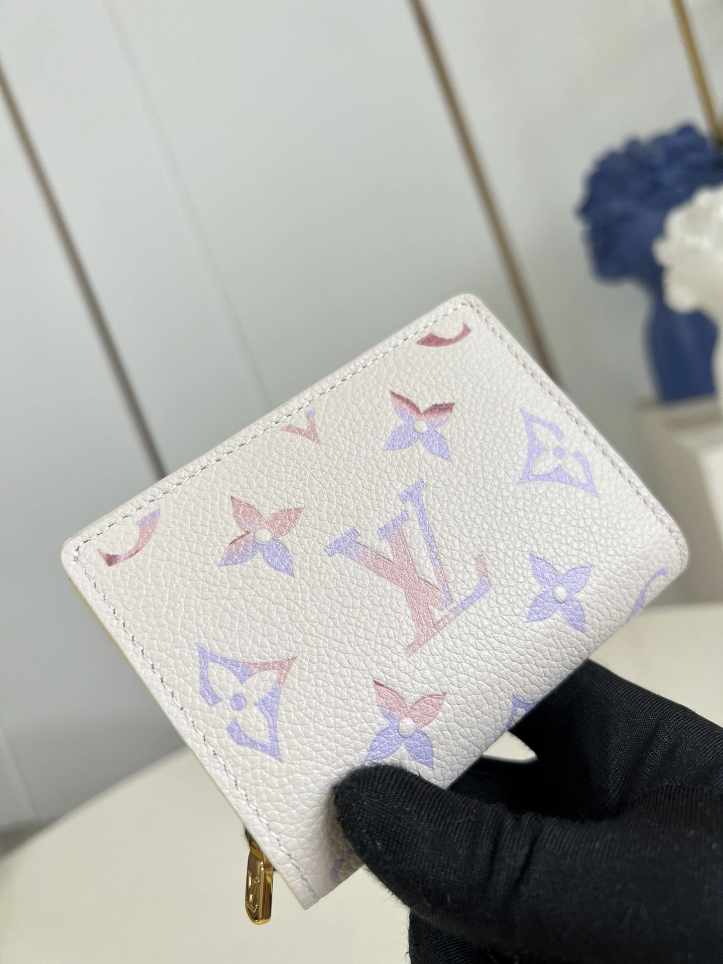 MOMO-- 8V M25595 high quality version Cléa cowhide item:E-B177I0309