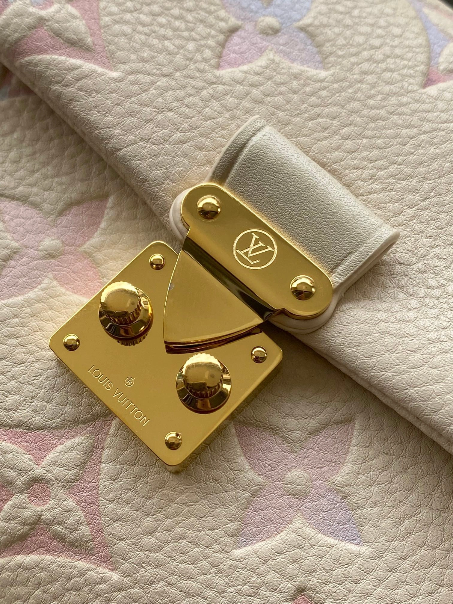 MOMO-- 8V M25596 high quality version Nano Madeleine item:E-B177I2044