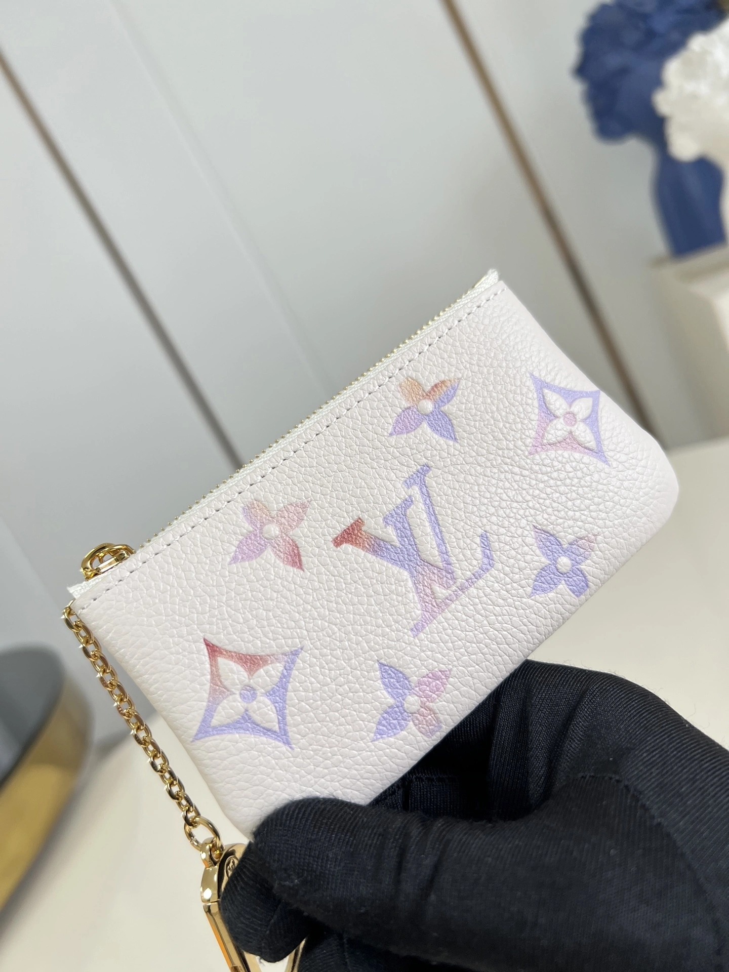 MOMO-- 8V M25597 high quality version item:E-B177I0308
