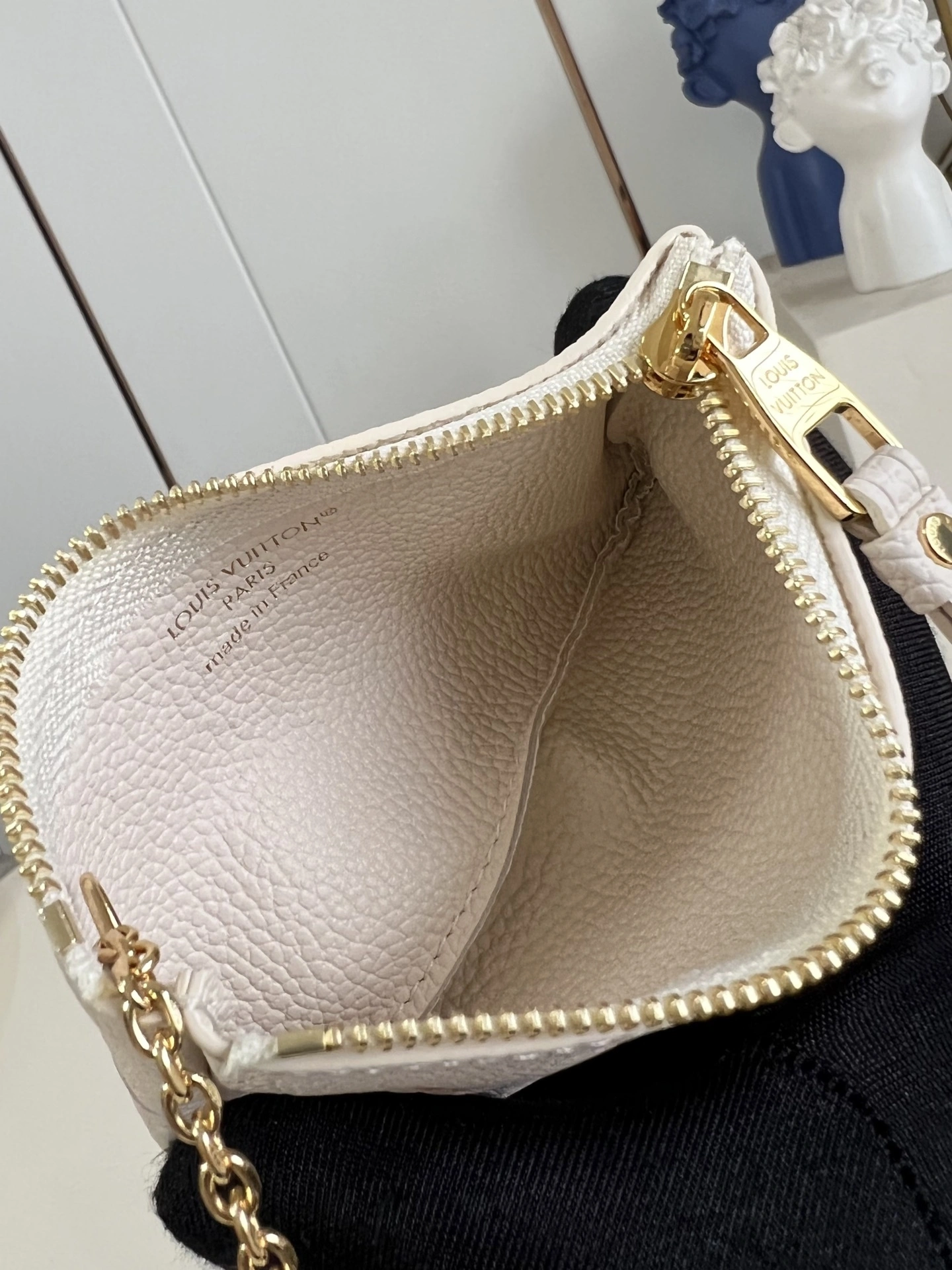 MOMO-- 8V M25597 high quality version item:E-B177I0308