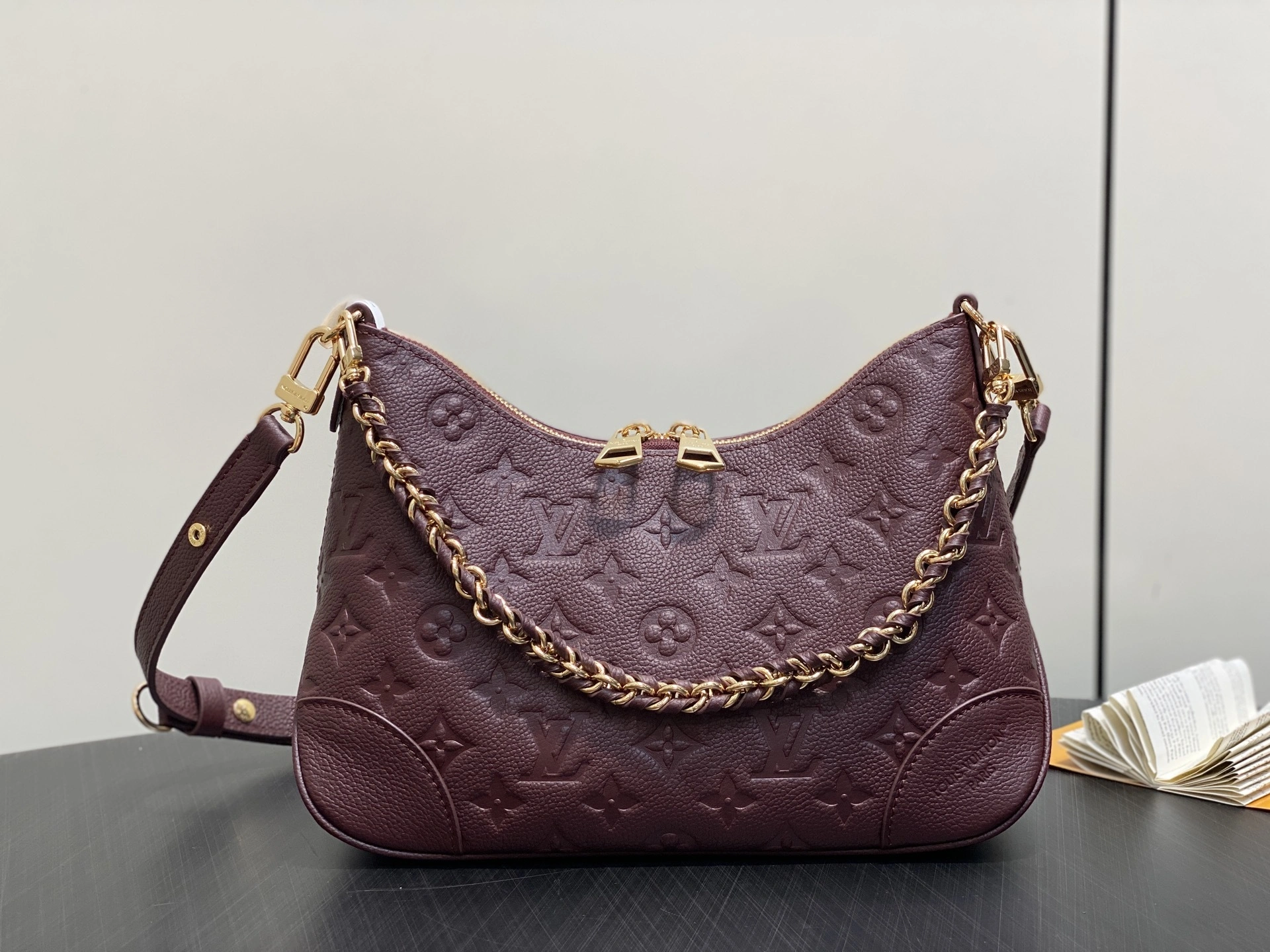 MOMO-- 8V M25827 high quality version Boulogne PM item:E-B000J1822