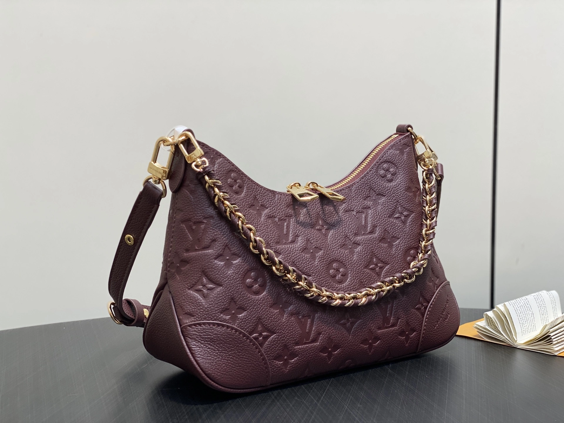 MOMO-- 8V M25827 high quality version Boulogne PM item:E-B000J1822