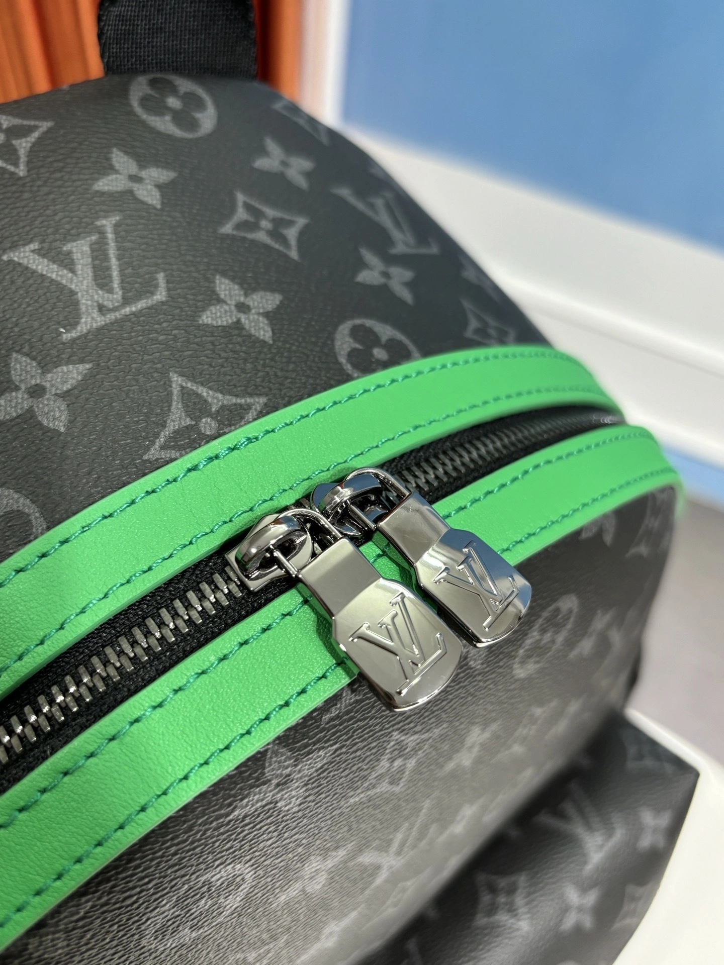 MOMO-- 8V M25887 high quality version Discovery item:E-B177H2567