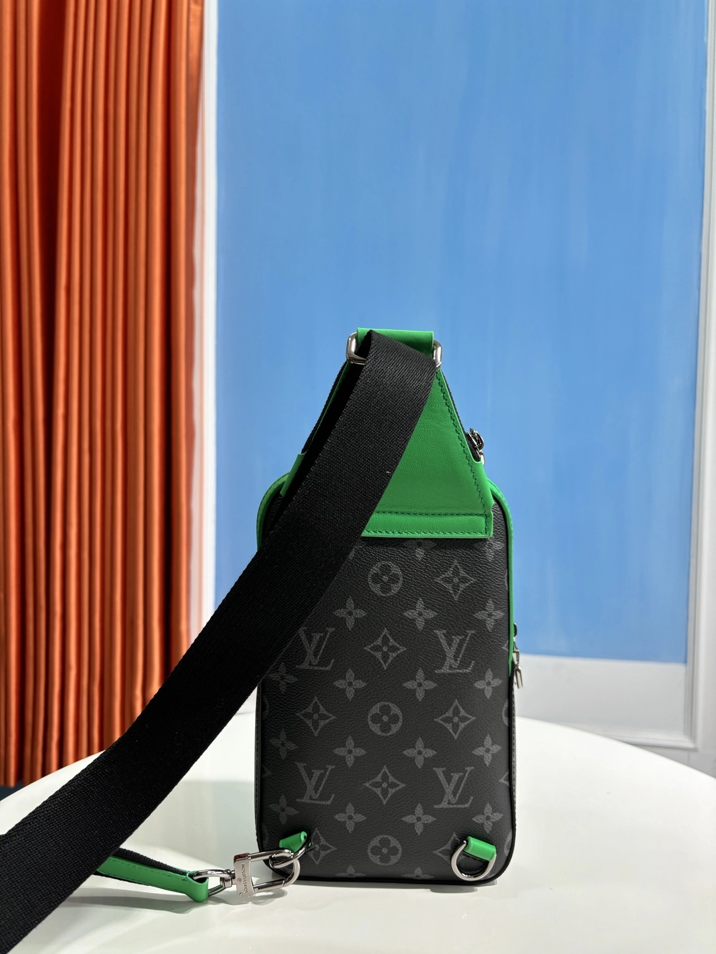 MOMO-- 8V M25891 high quality version Avenue item:E-B177H2569