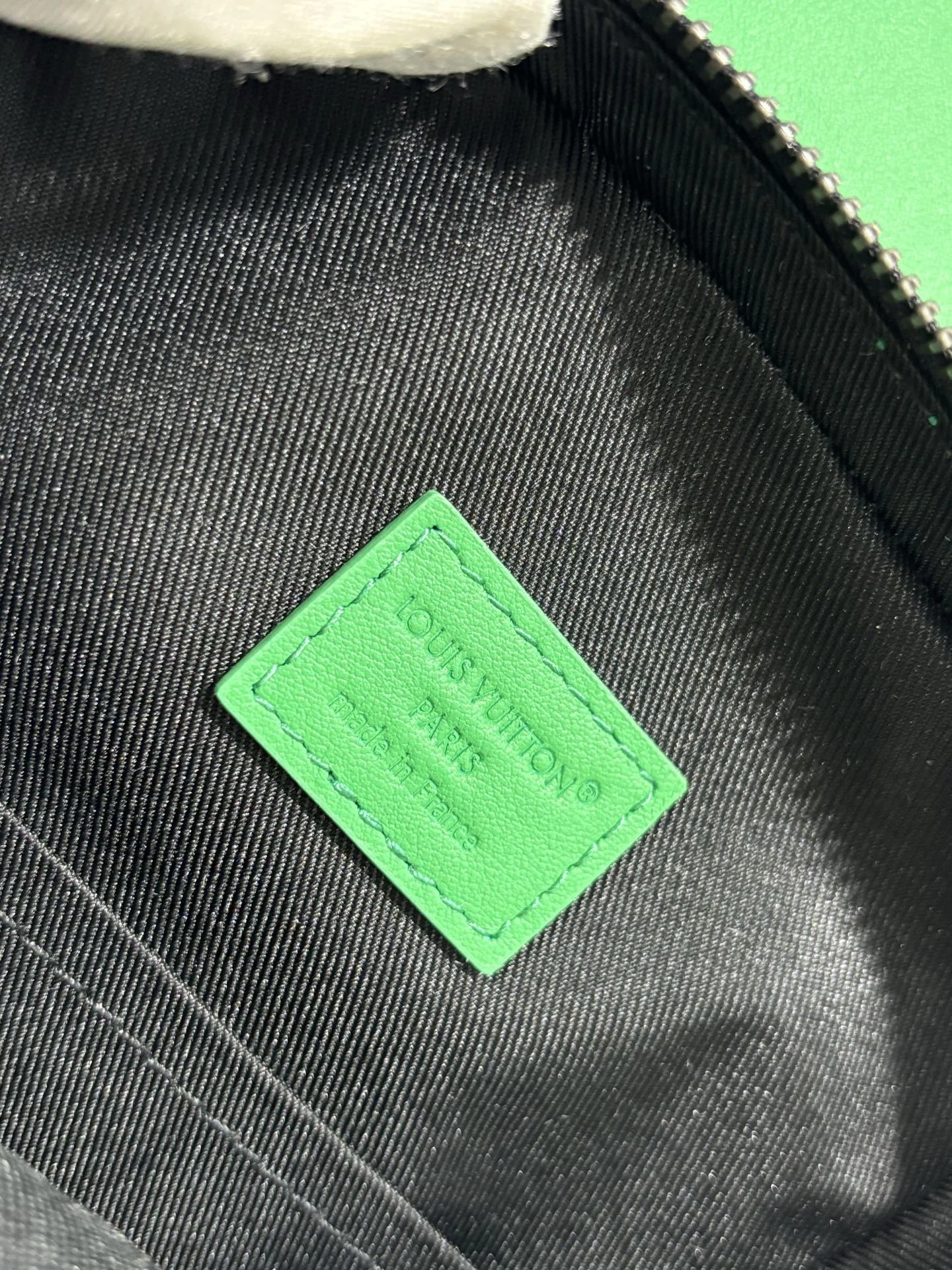 MOMO-- 8V M25891 high quality version Avenue item:E-B177H2569