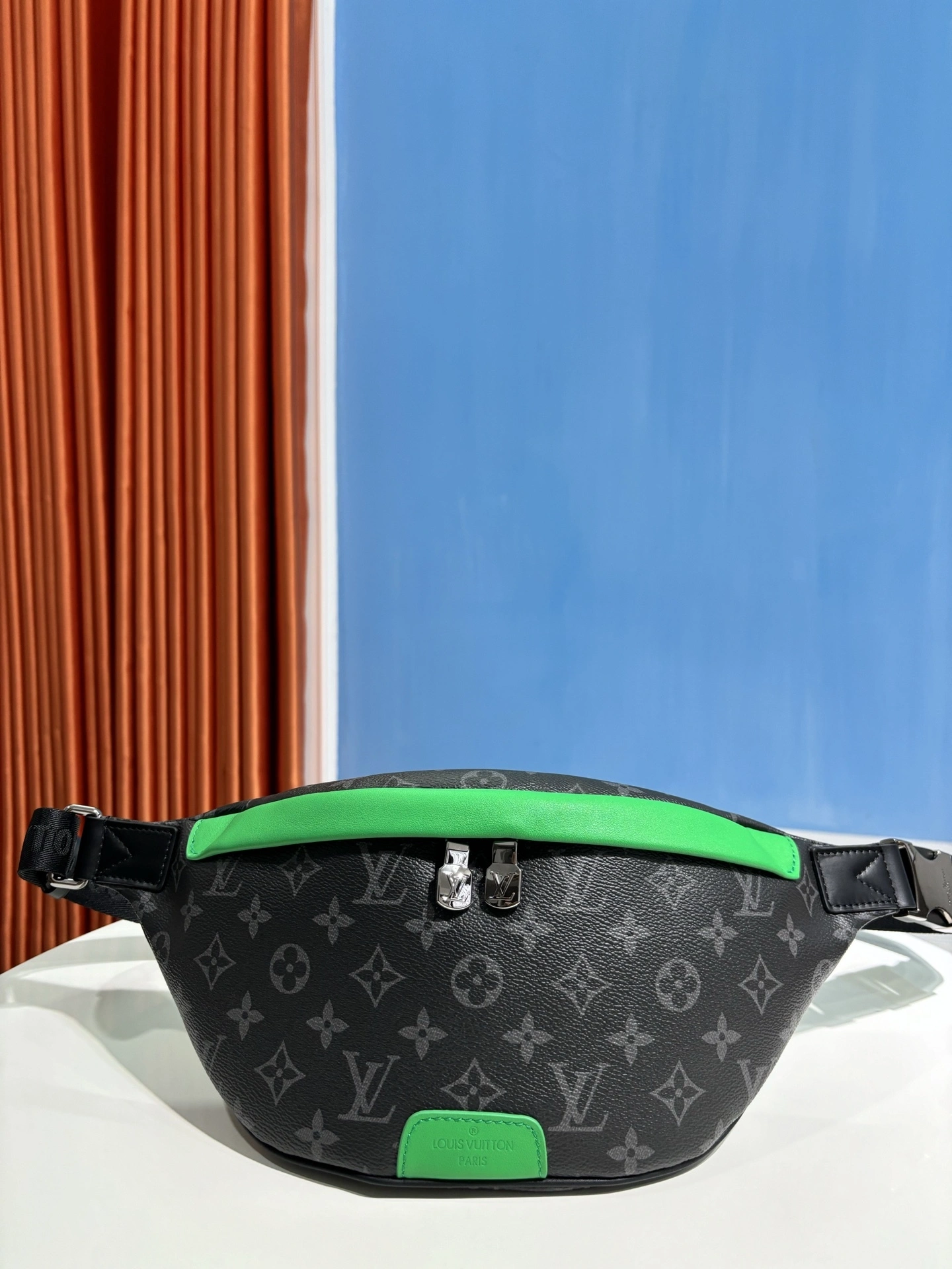 MOMO-- 8V M25924 high quality version Discovery item:E-B177H2570