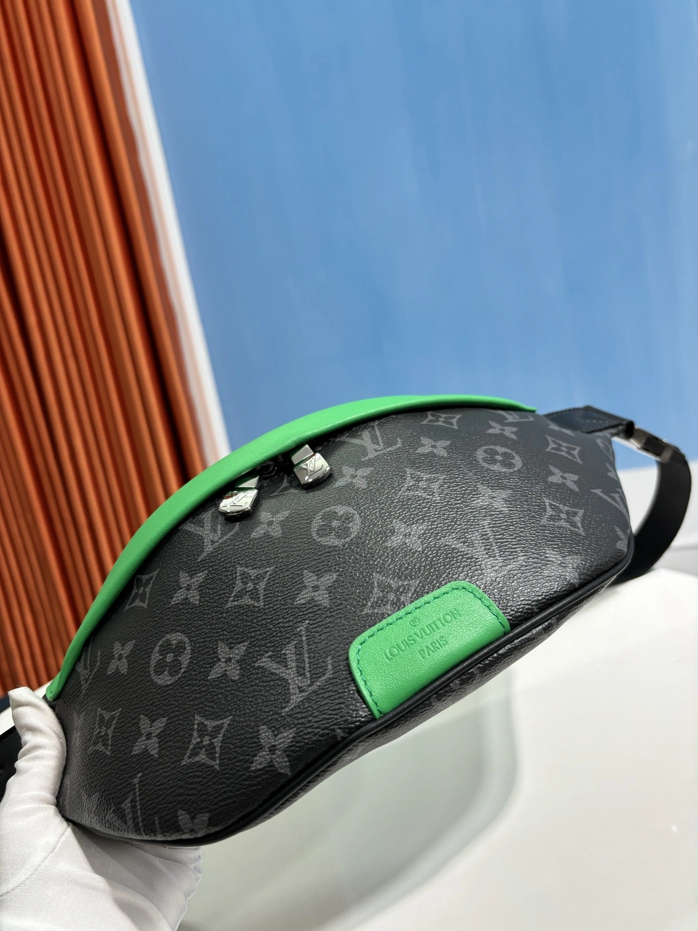 MOMO-- 8V M25924 high quality version Discovery item:E-B177H2570