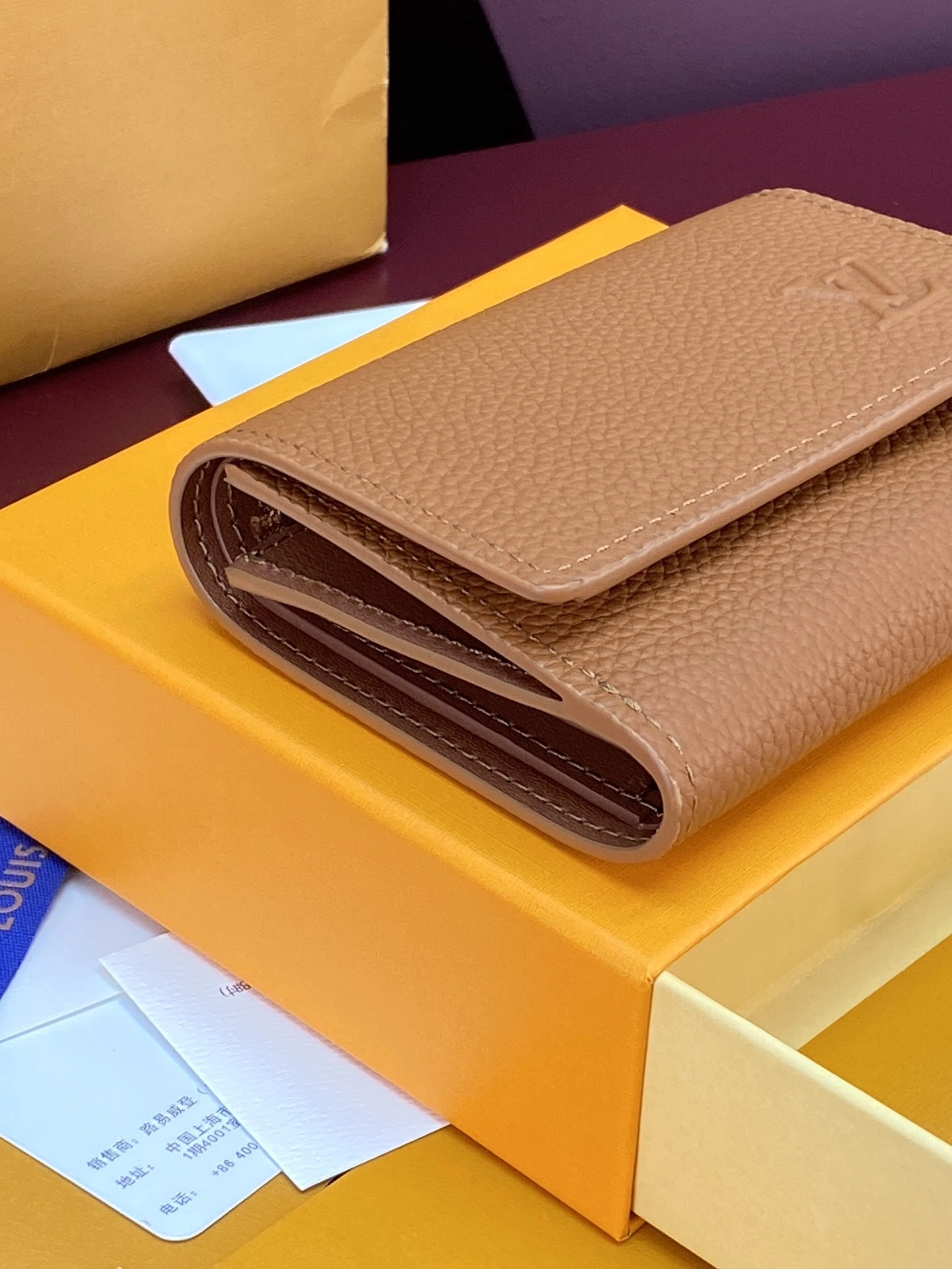MOMO-- 8V M25957 high quality version Victor cowhide item:E-B000K1817