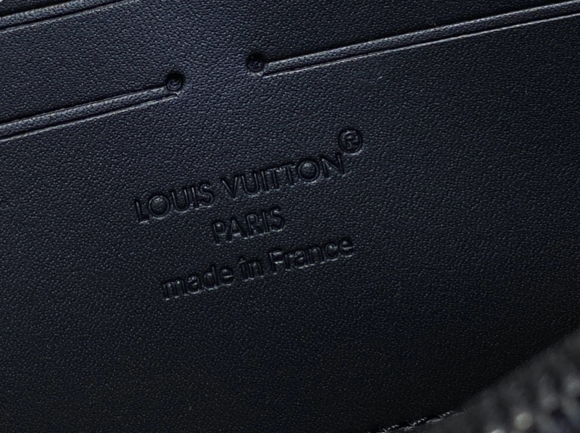 MOMO-- 8V M25959 high quality version Zippy Calfskin item:E-B000J1808