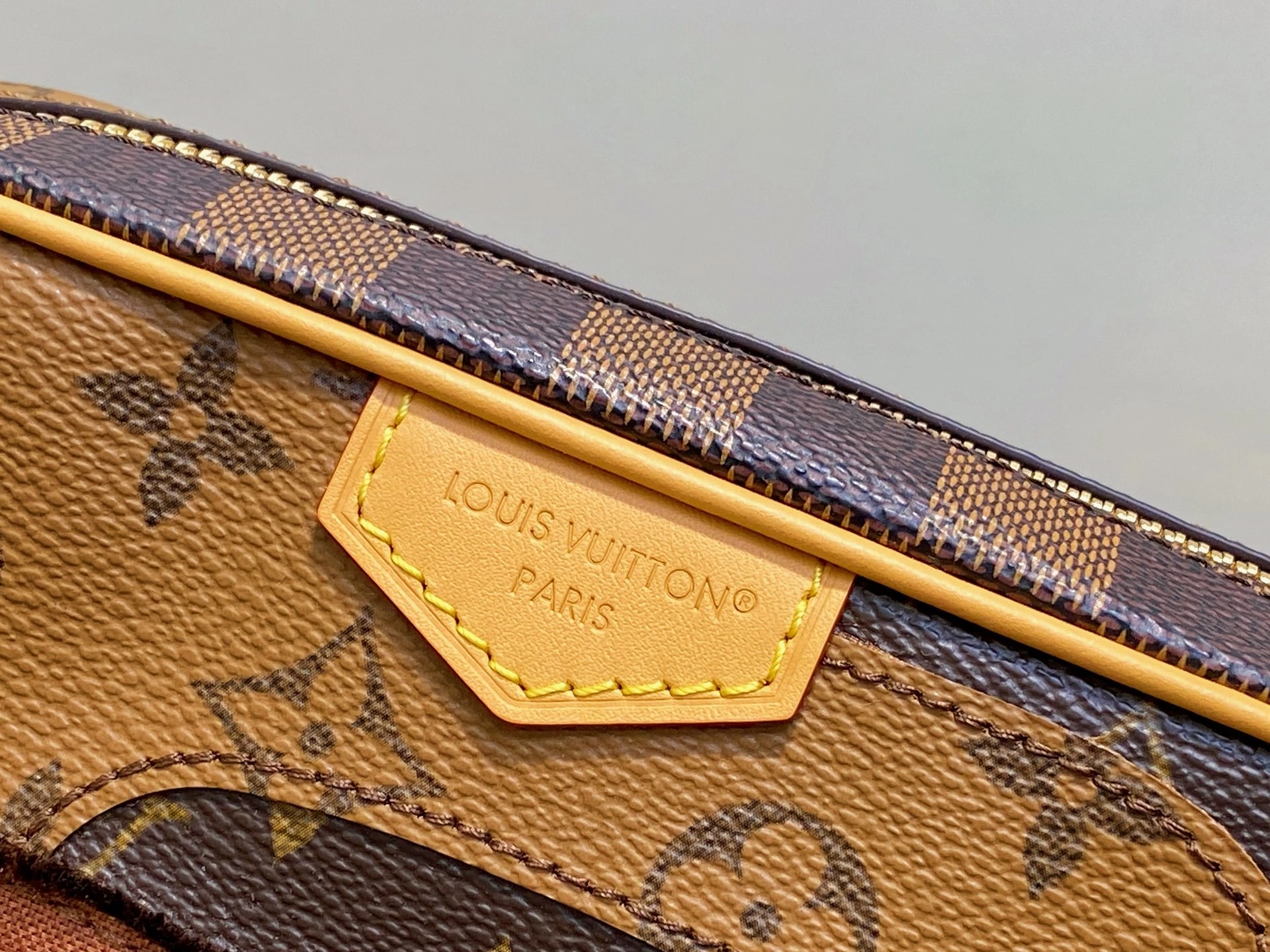MOMO-- 8V M26020 high quality version Trocadéro item:E-B000J1846