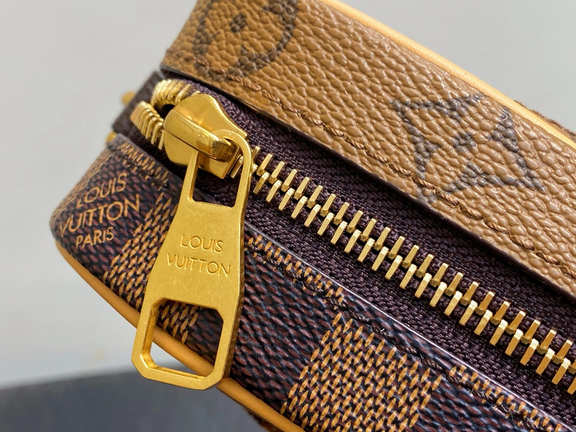 MOMO-- 8V M26020 high quality version Trocadéro item:E-B000J1846