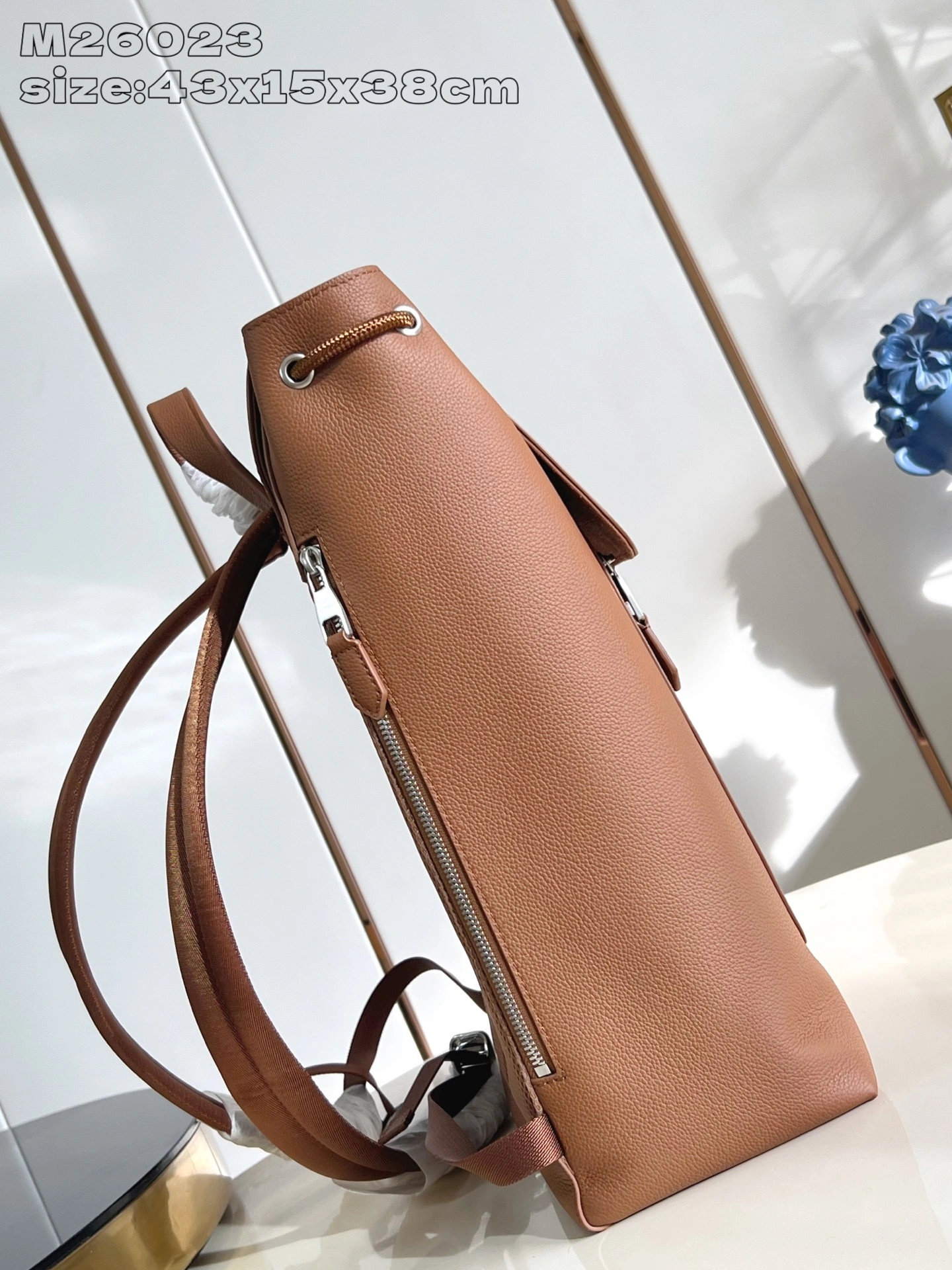 MOMO-- 8V M26023 high quality version cowhide item:E-B574K1826