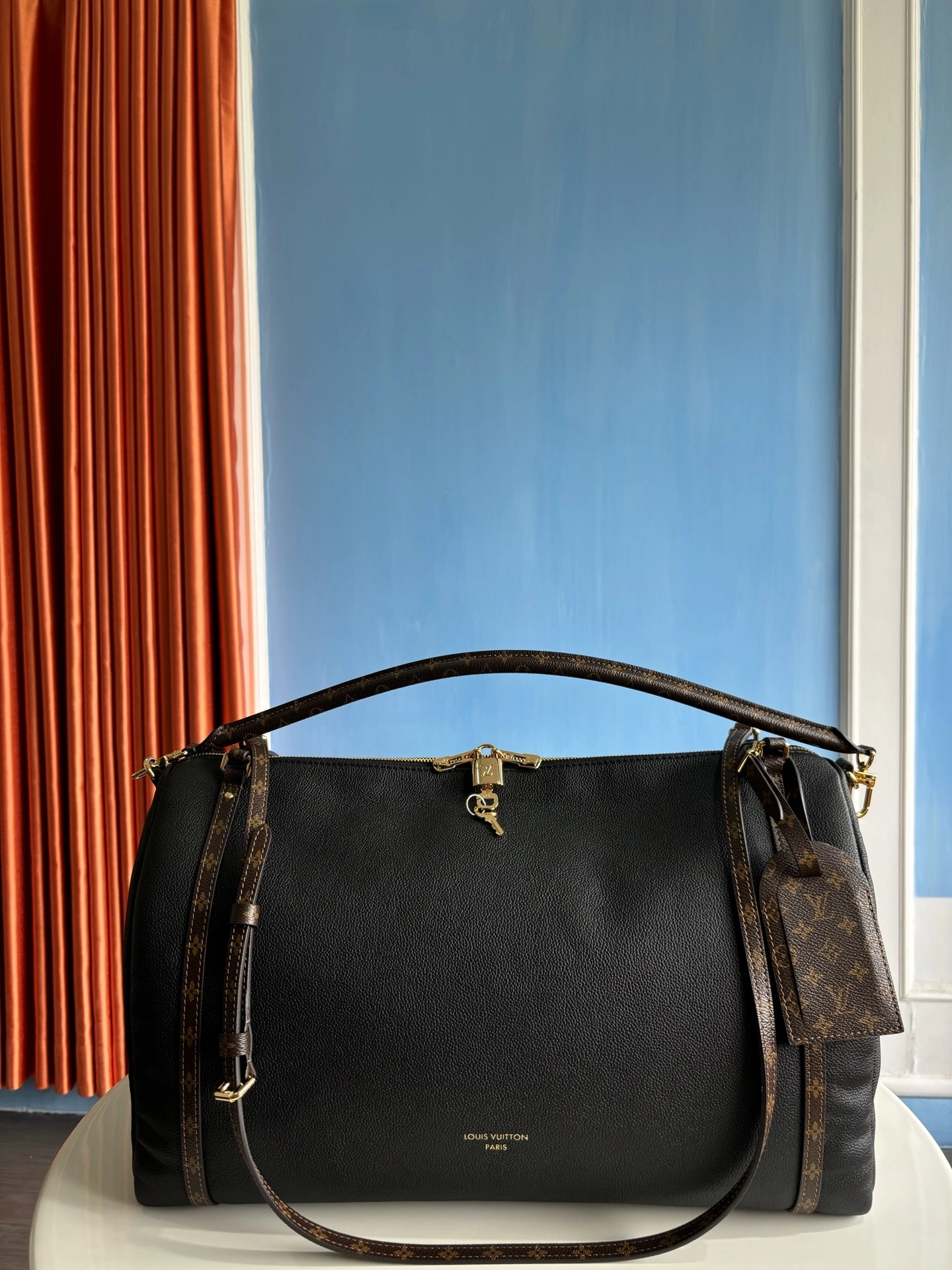 MOMO-- 8V M26037 high quality version Express Travel cowhide item:E-B177H2565