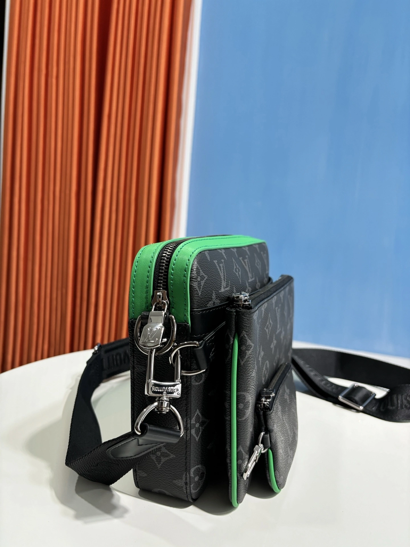 MOMO-- 8V M26052 high quality version Trio item:E-B177H2568