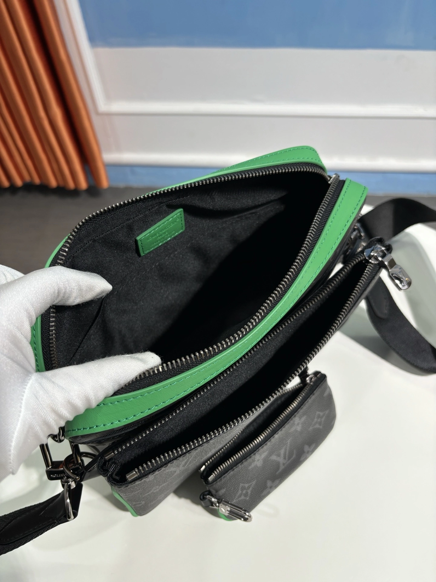 MOMO-- 8V M26052 high quality version Trio item:E-B177H2568
