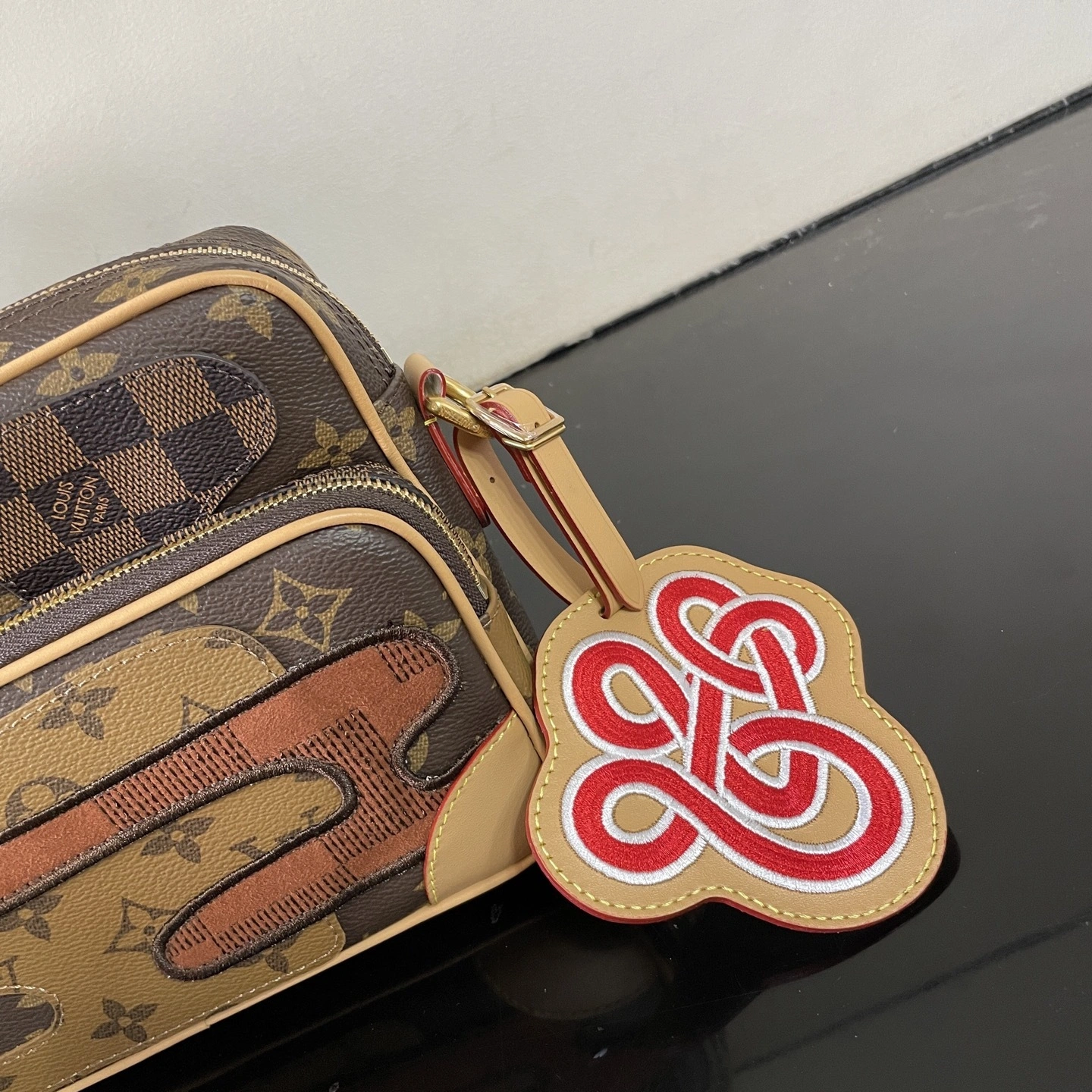 MOMO-- 8V M26068 high quality version Nil cowhide item:E-B177I0319