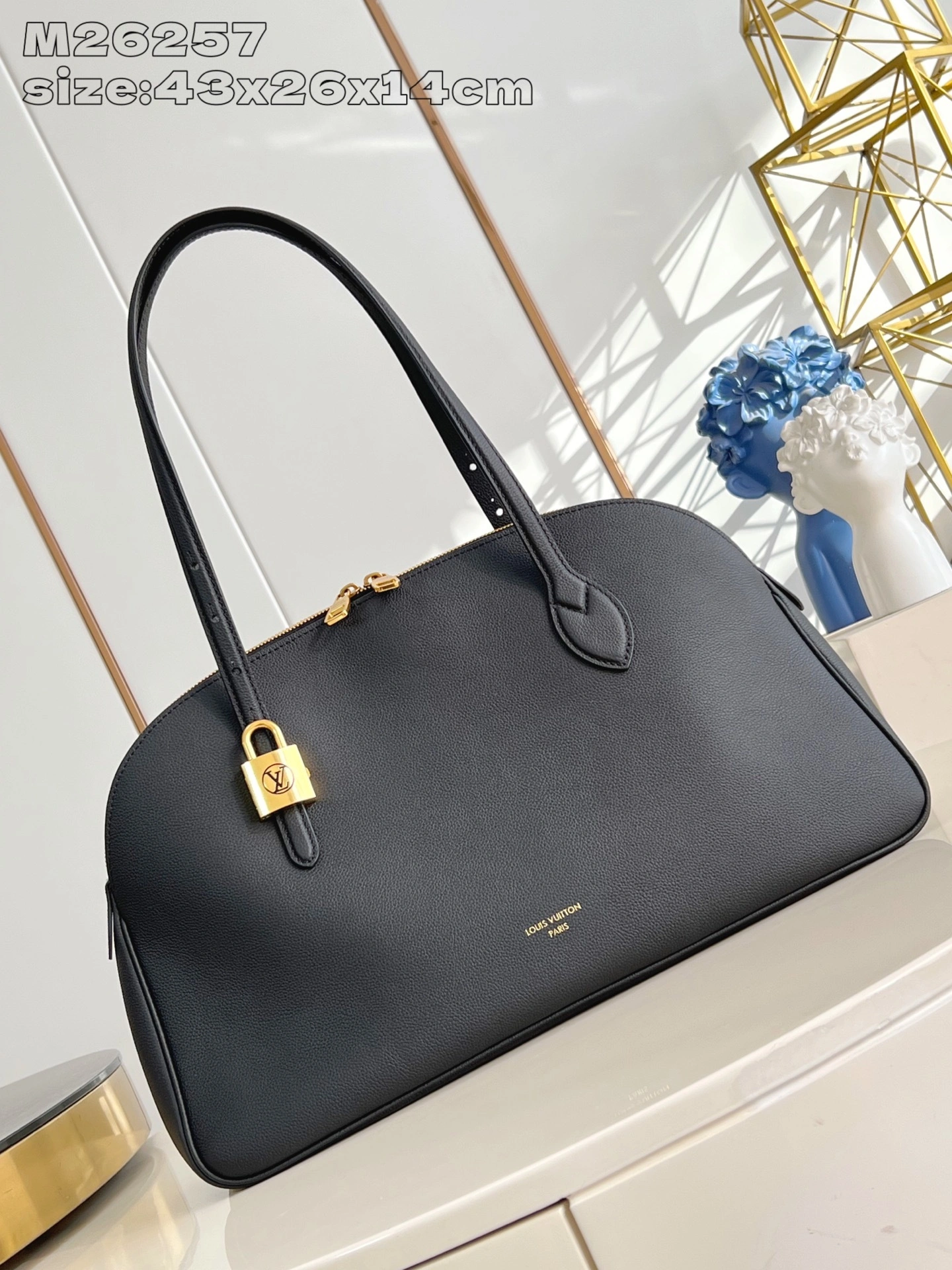 MOMO-- 8V M26257 high quality version Low Key Calfskin item:F-B574A0954