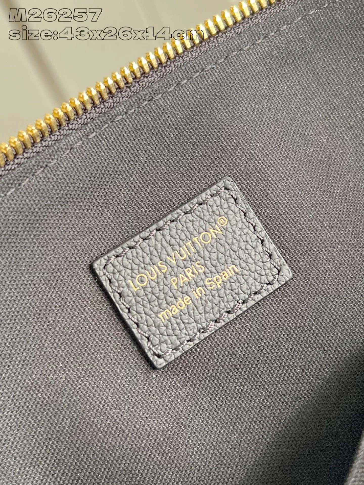 MOMO-- 8V M26257 high quality version Low Key Calfskin item:F-B574A0954