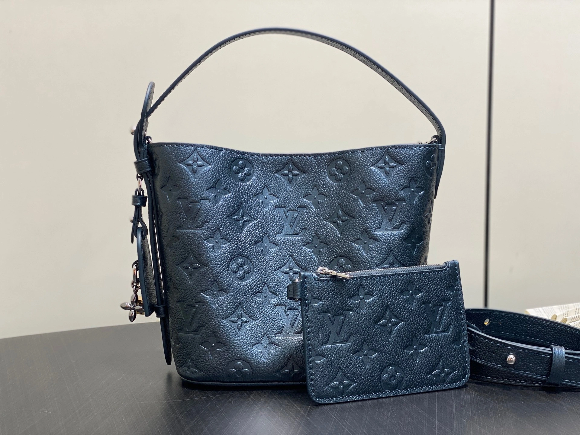 MOMO-- 8V M26430 high quality version All in BB item:F-B000A0920