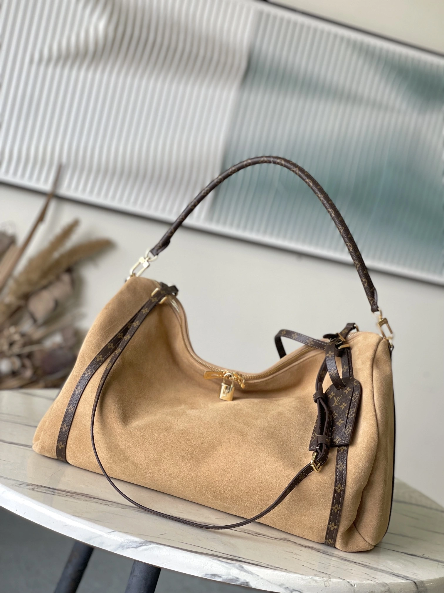MOMO-- 8V M26451 high quality version Express Travel cowhide item:E-B000I0712