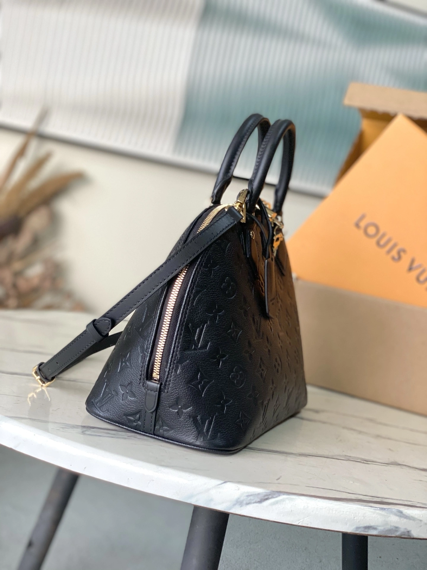 MOMO-- 8V M26489 high quality version Alma cowhide item:E-B574K1824