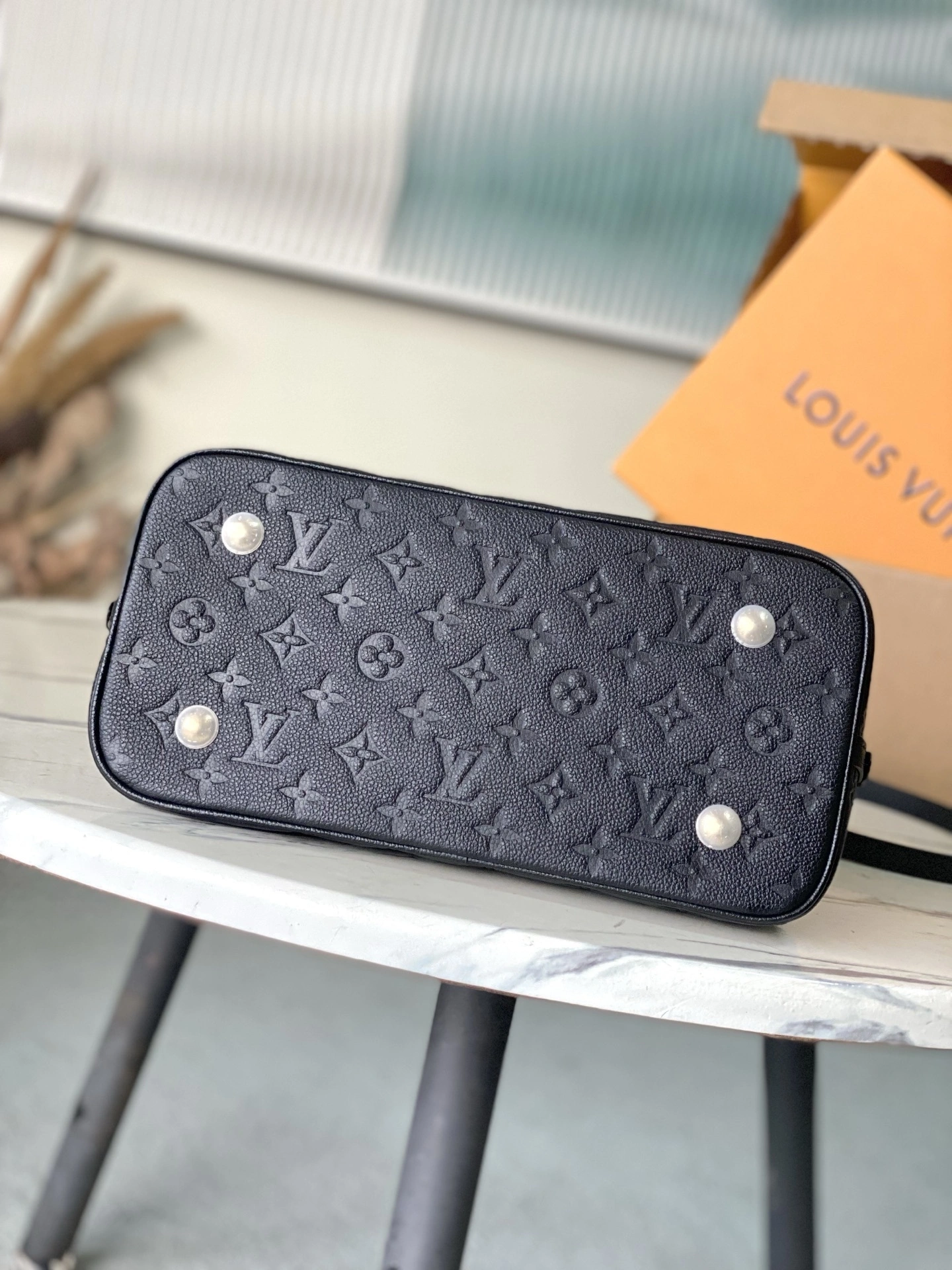 MOMO-- 8V M26489 high quality version Alma cowhide item:E-B574K1824