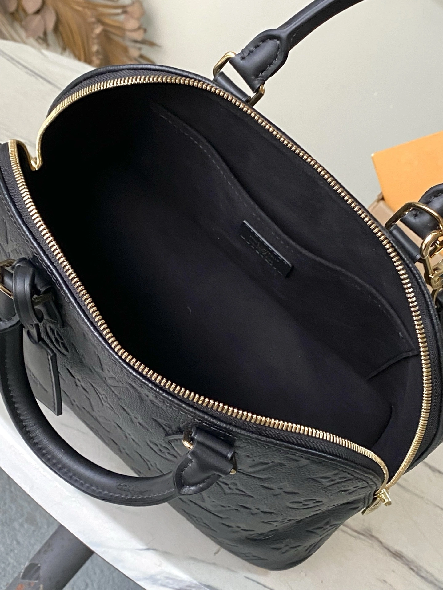 MOMO-- 8V M26489 high quality version Alma cowhide item:E-B574K1824