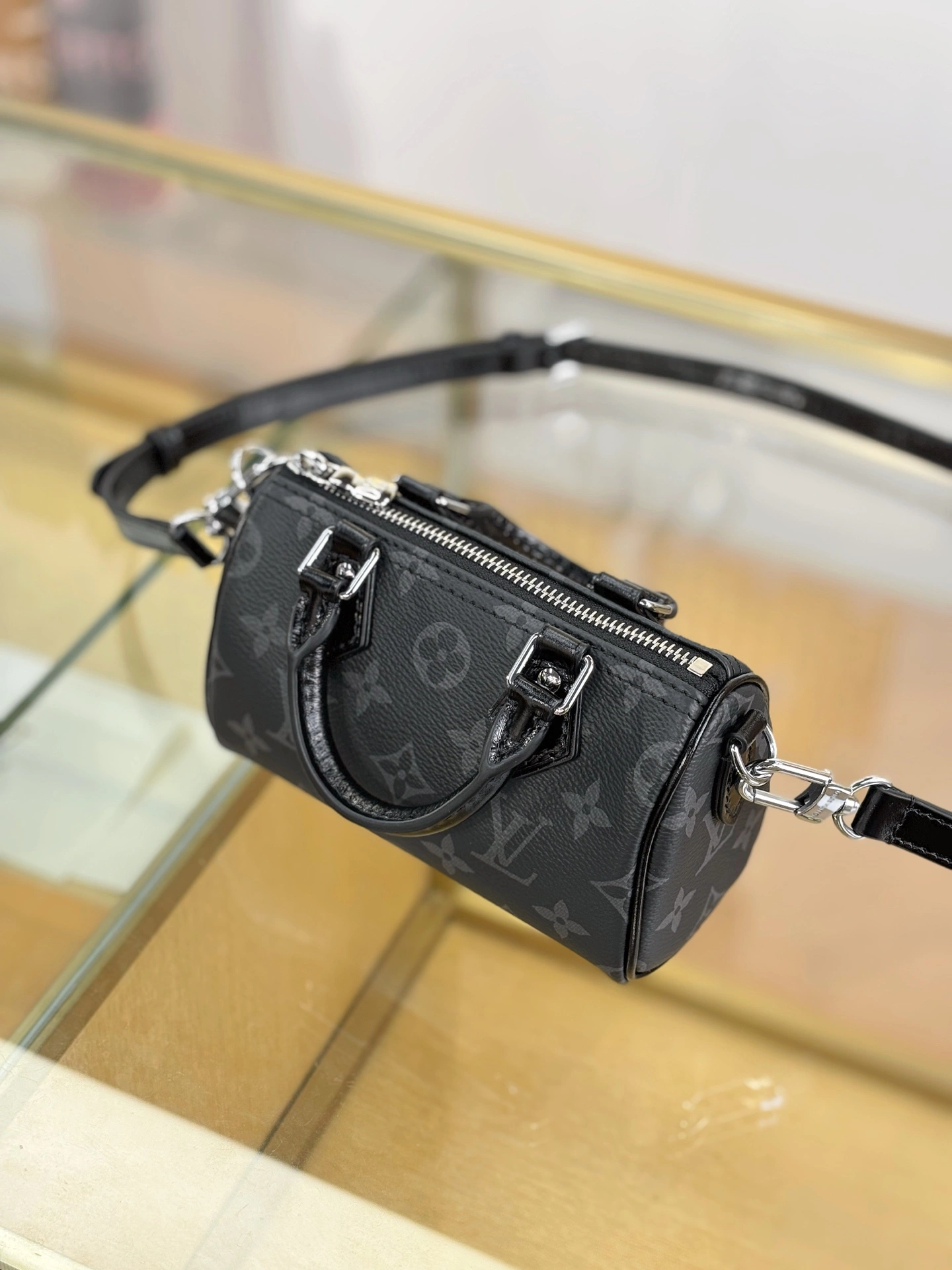 MOMO-- 8V M26573 high quality version NANO SPEEDY item:E-B182K1828