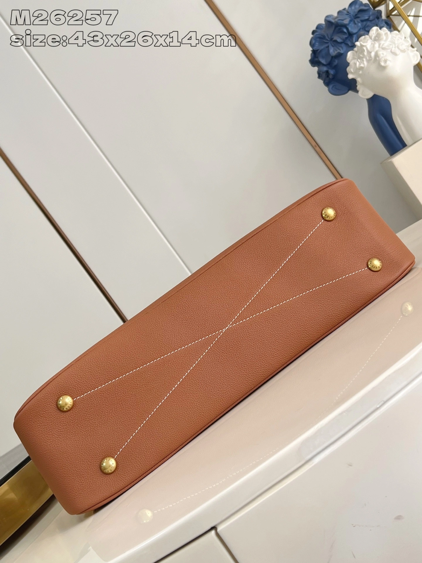 MOMO-- 8V M26688 high quality version Low Key Calfskin item:F-B574A0953