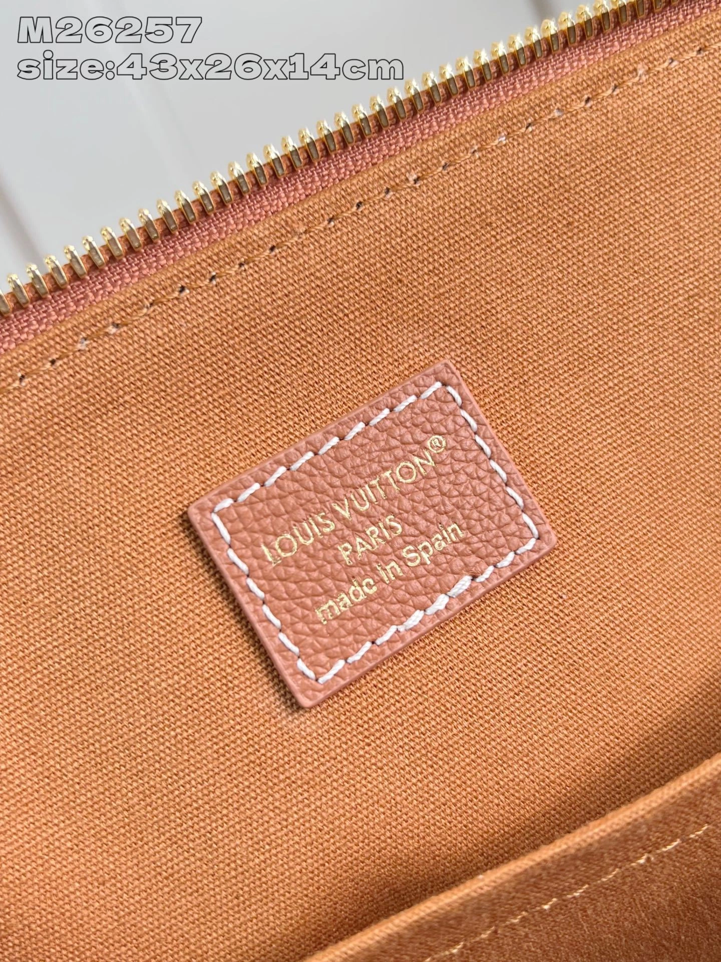 MOMO-- 8V M26688 high quality version Low Key Calfskin item:F-B574A0953