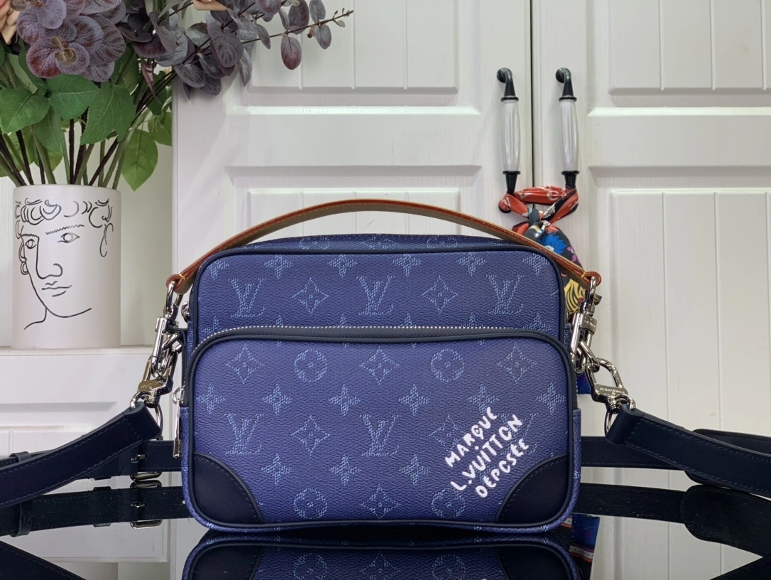 MOMO-- 8V M26823 high quality version NIL item:E-B106L1735T