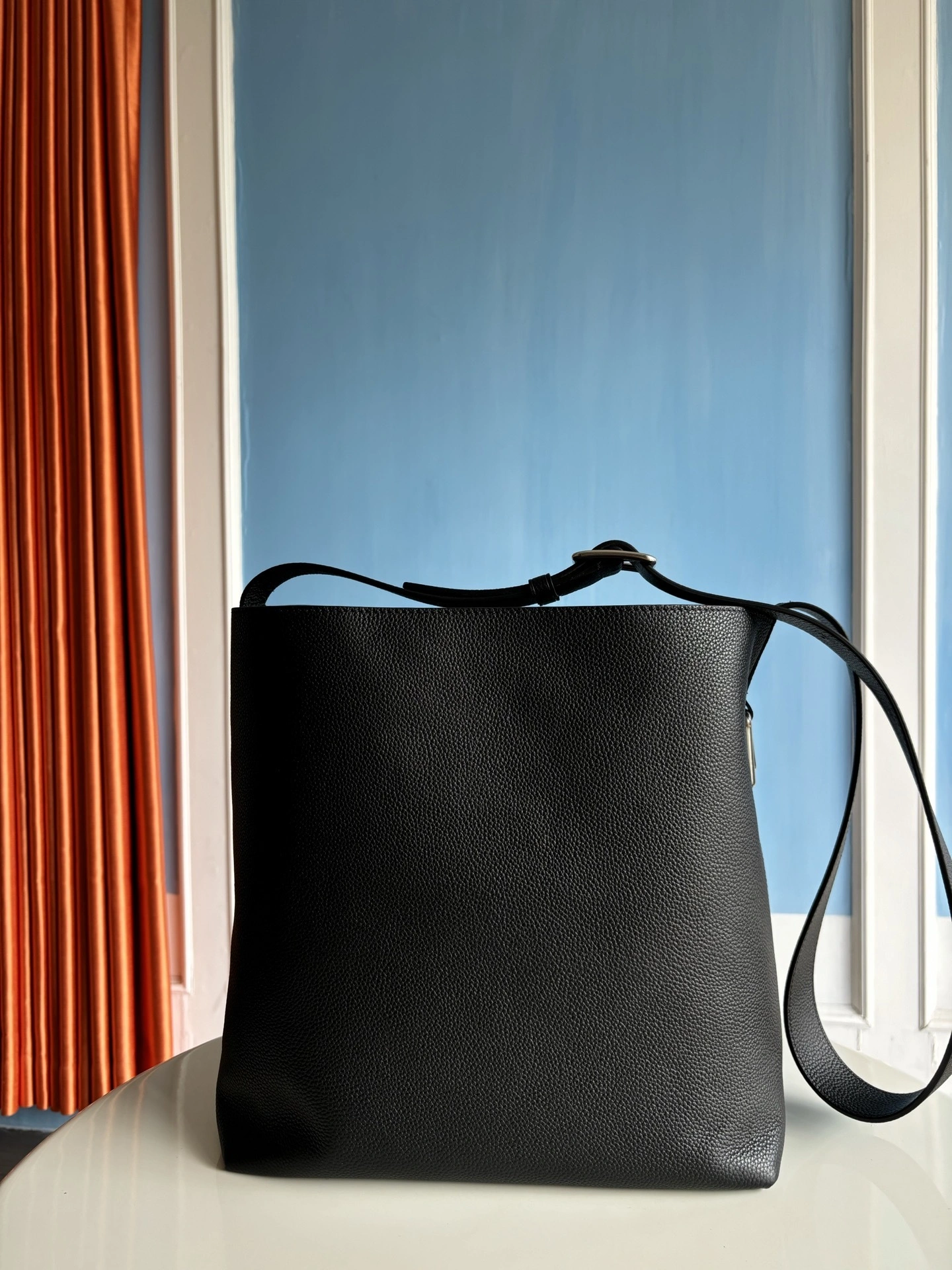 MOMO-- 8V M27022 high quality version Verso Hobo cowhide item:E-B808L1721T