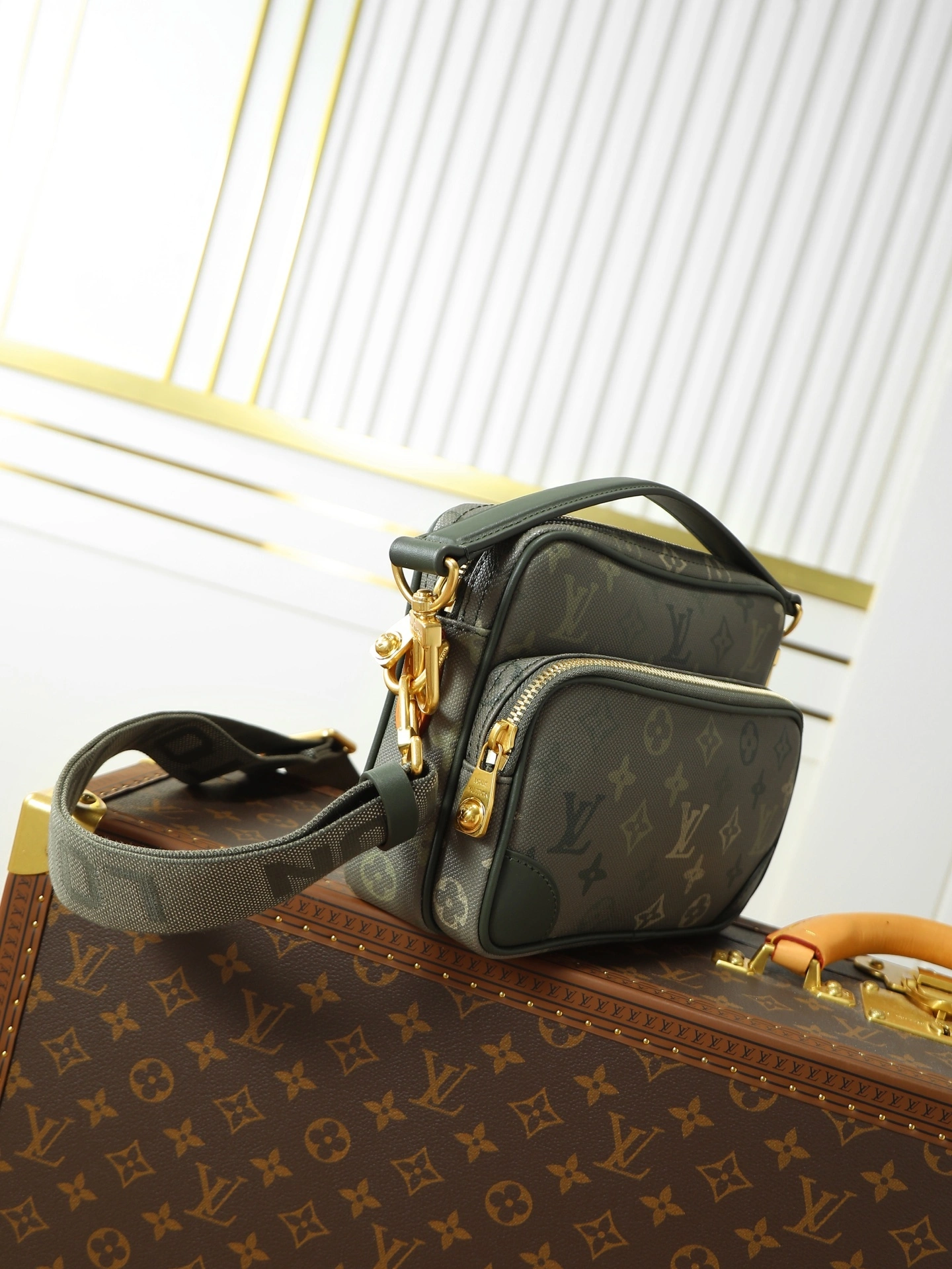 MOMO-- 8V M27095 high quality version item:F-B106A1525