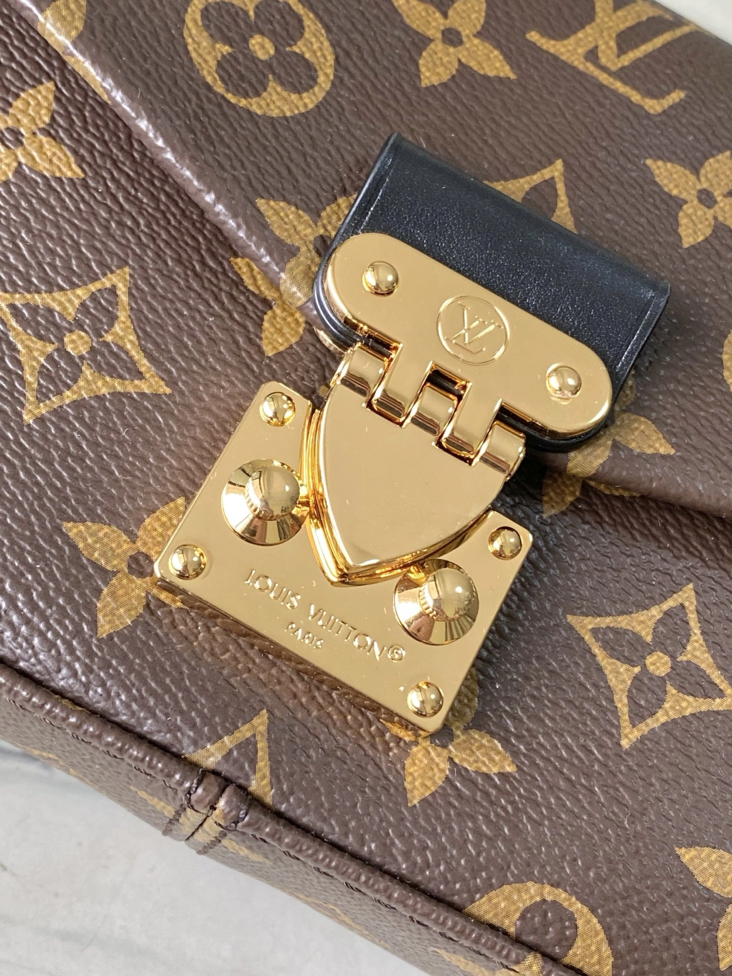 MOMO-- 8V M27266 high quality version Trunkie item:F-B574A0928